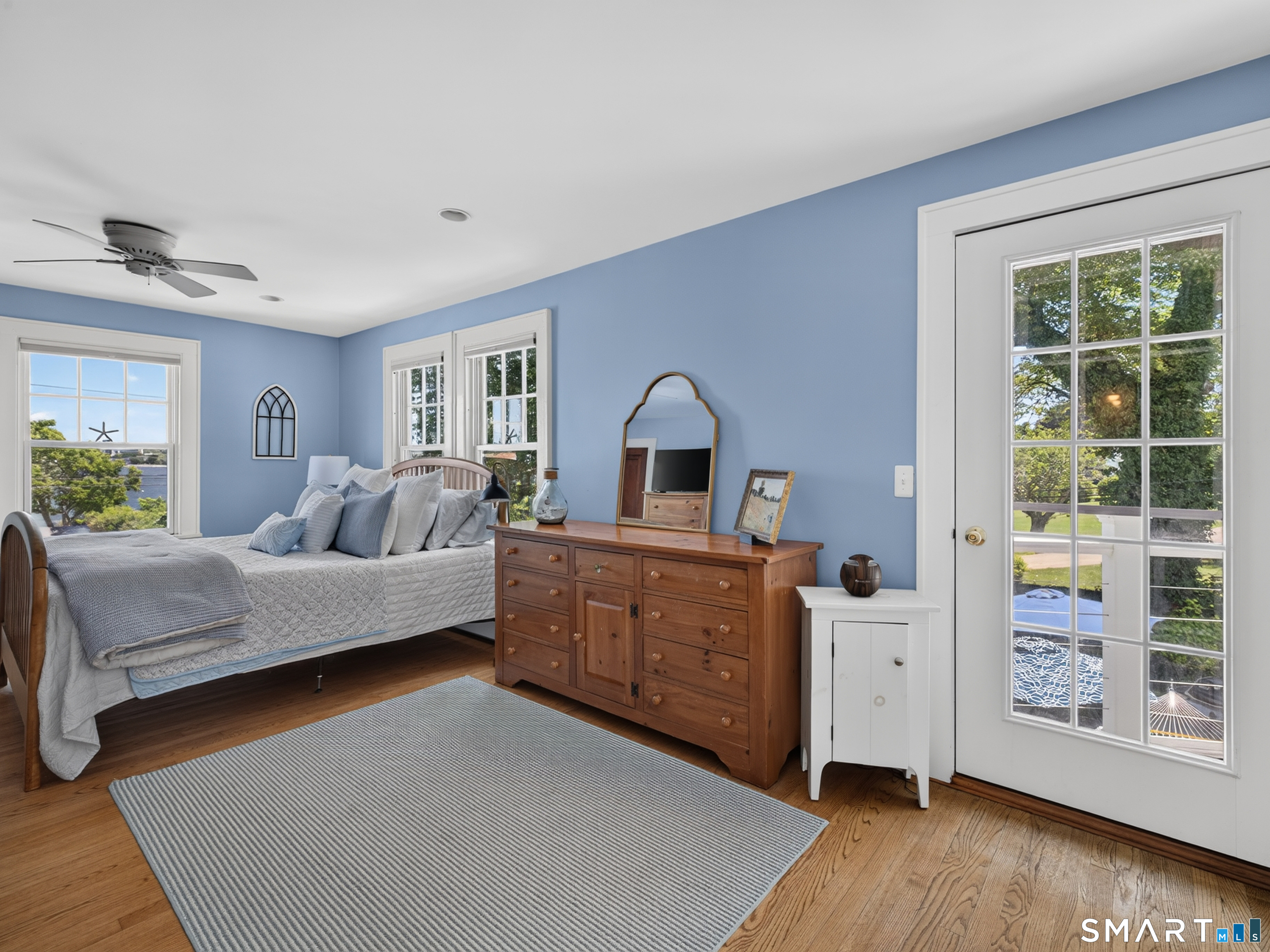 415 Pequot Avenue Property Photo 23