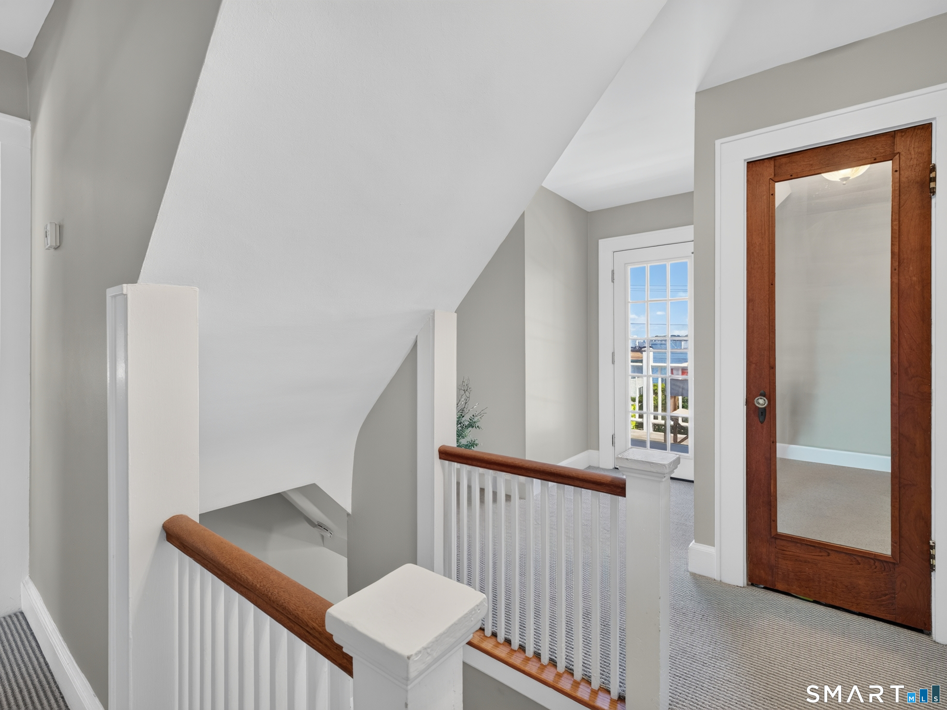 415 Pequot Avenue Property Photo 28