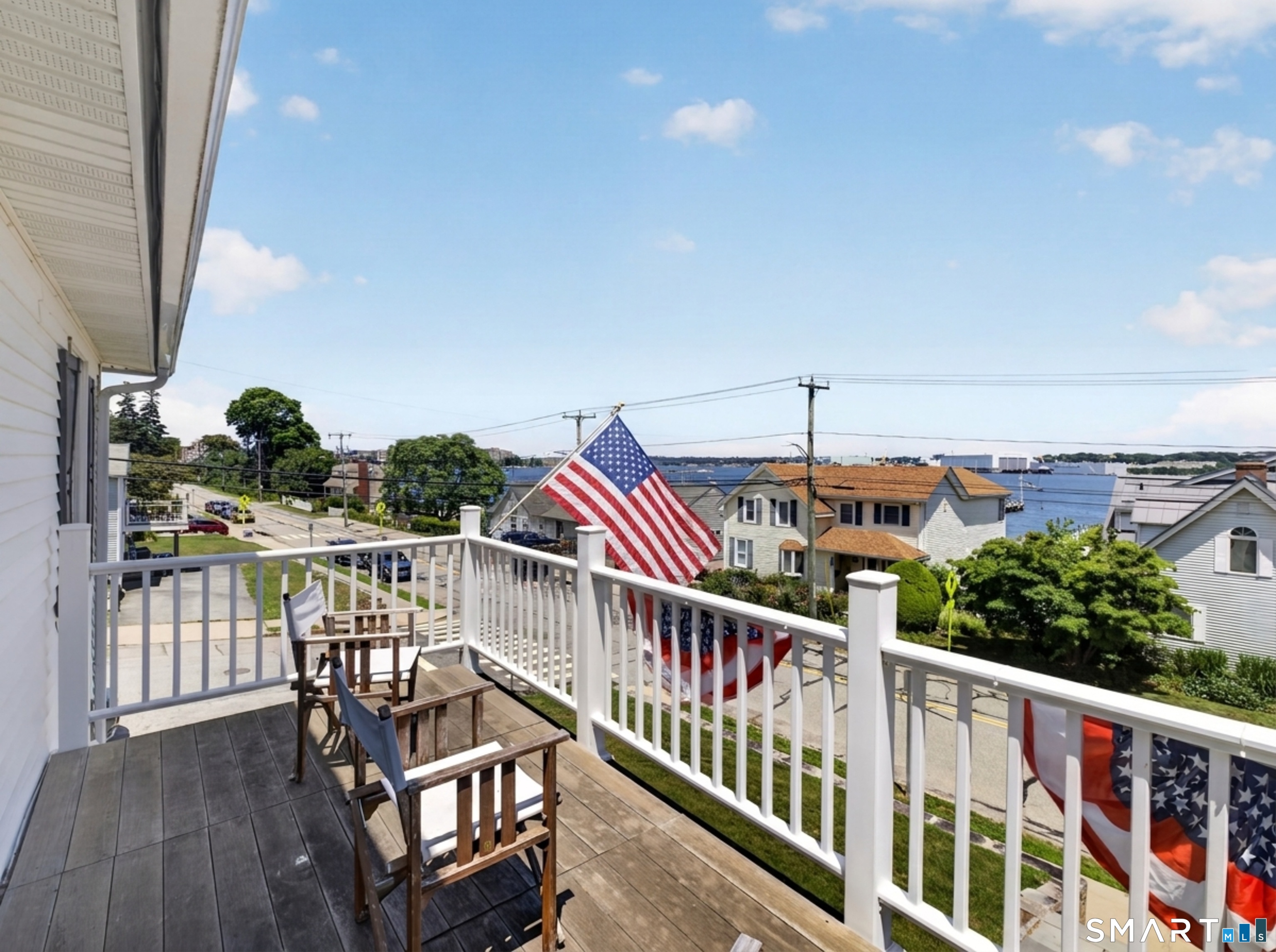 415 Pequot Avenue Property Photo 32