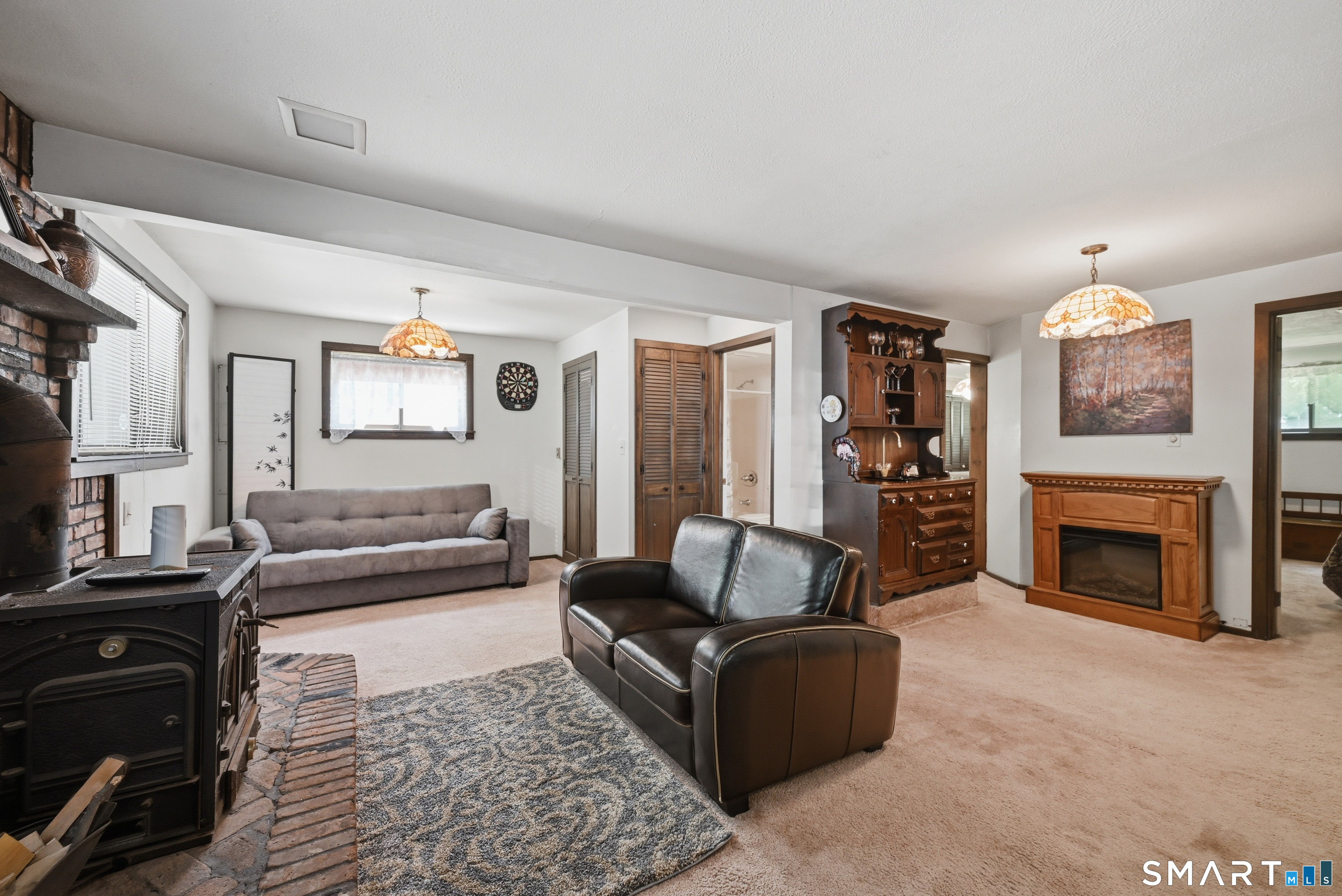 42 Linda Lane Property Photo 23