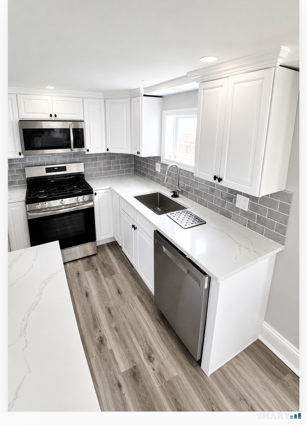 9 Wood Avenue Property Photo 4