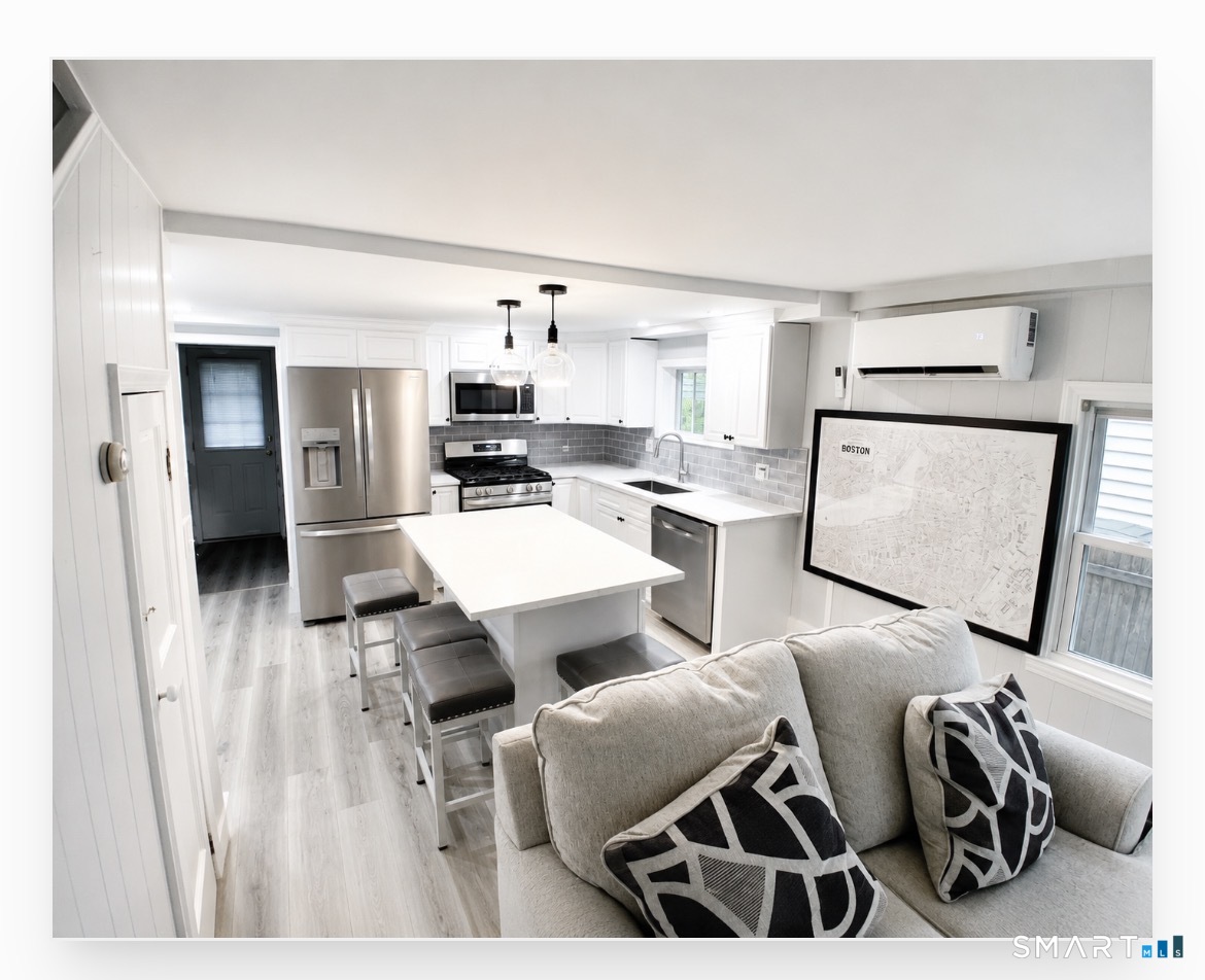 9 Wood Avenue Property Photo 6