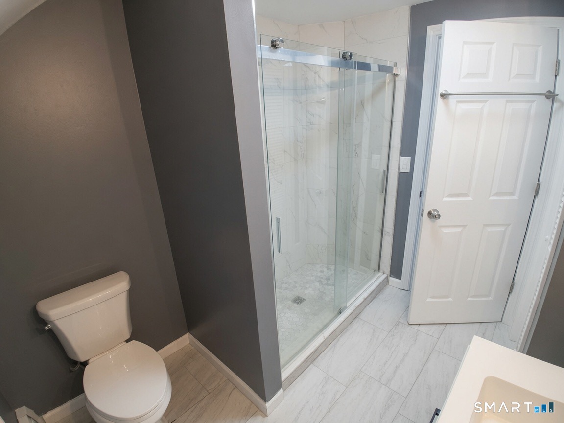 9 Wood Avenue Property Photo 12