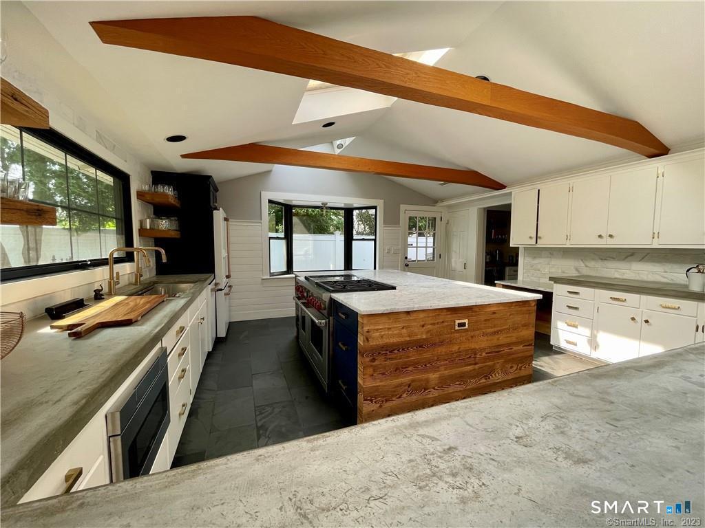 32 Tuxis Road Property Photo 12