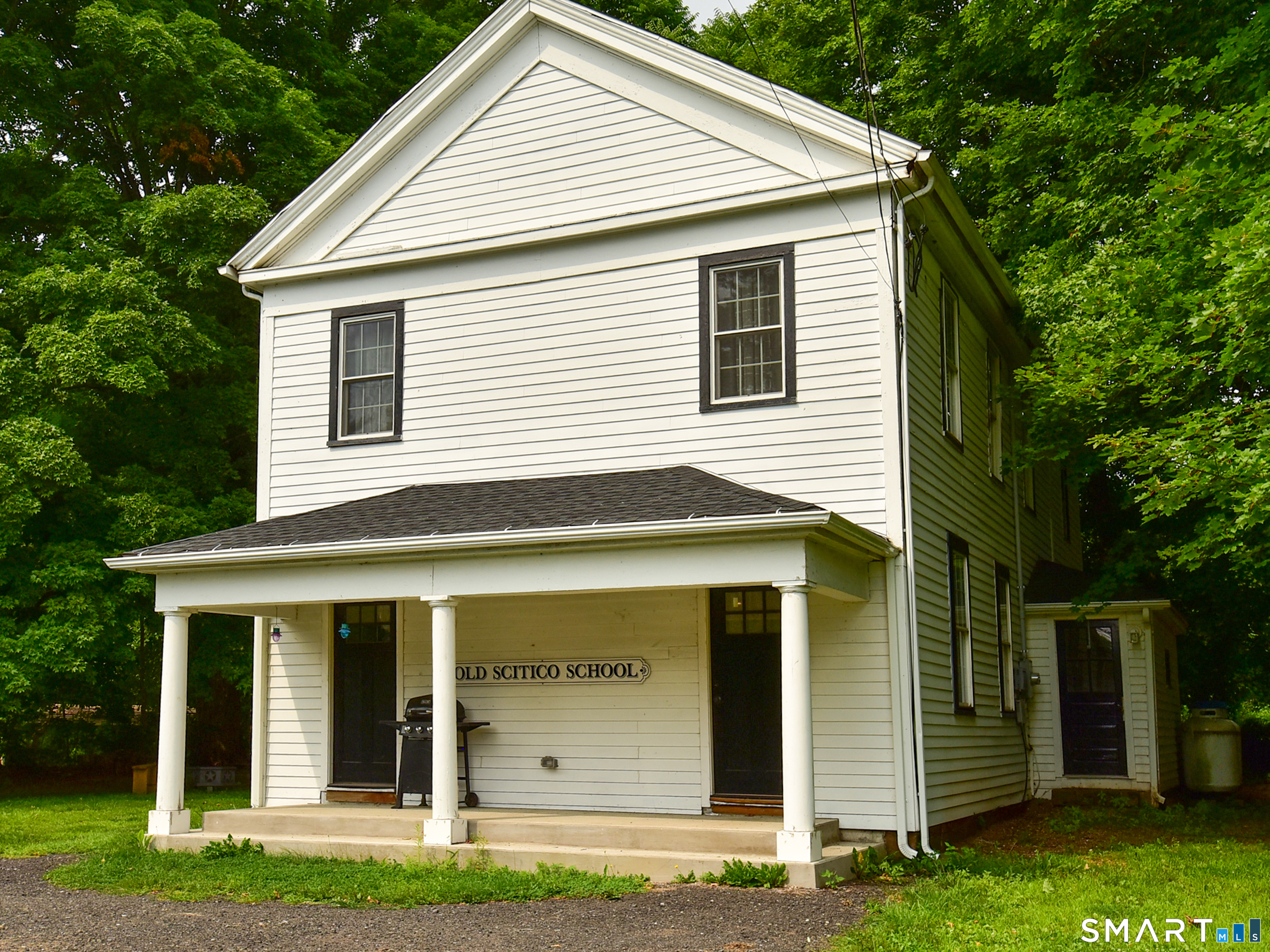 2 Broad Brook Road Property Photo 2