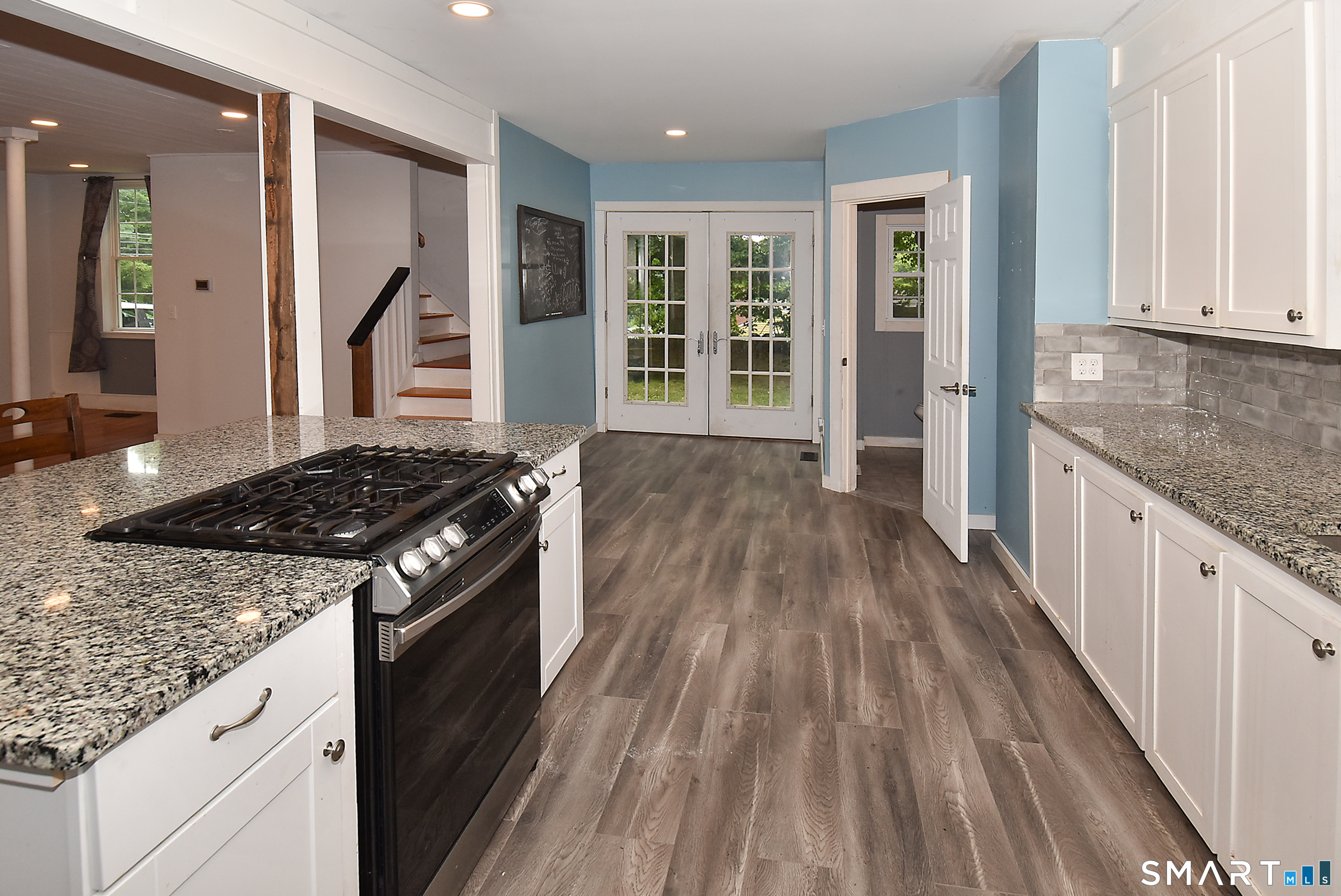 2 Broad Brook Road Property Photo 8