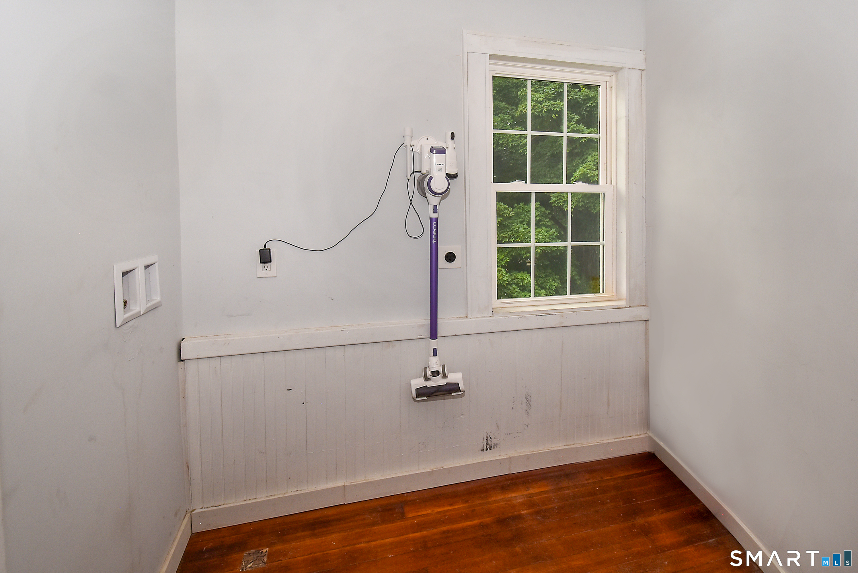 2 Broad Brook Road Property Photo 33