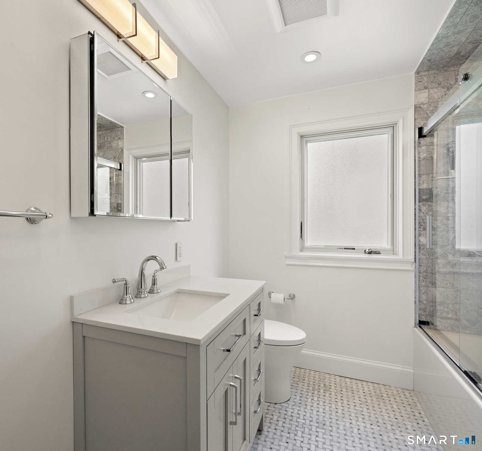 106 Henry A Street Property Photo 13