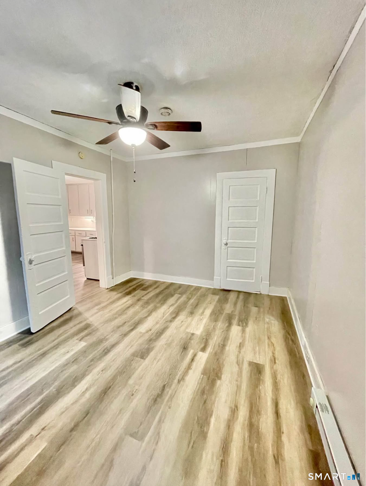 449 Wilson Street Property Photo 5