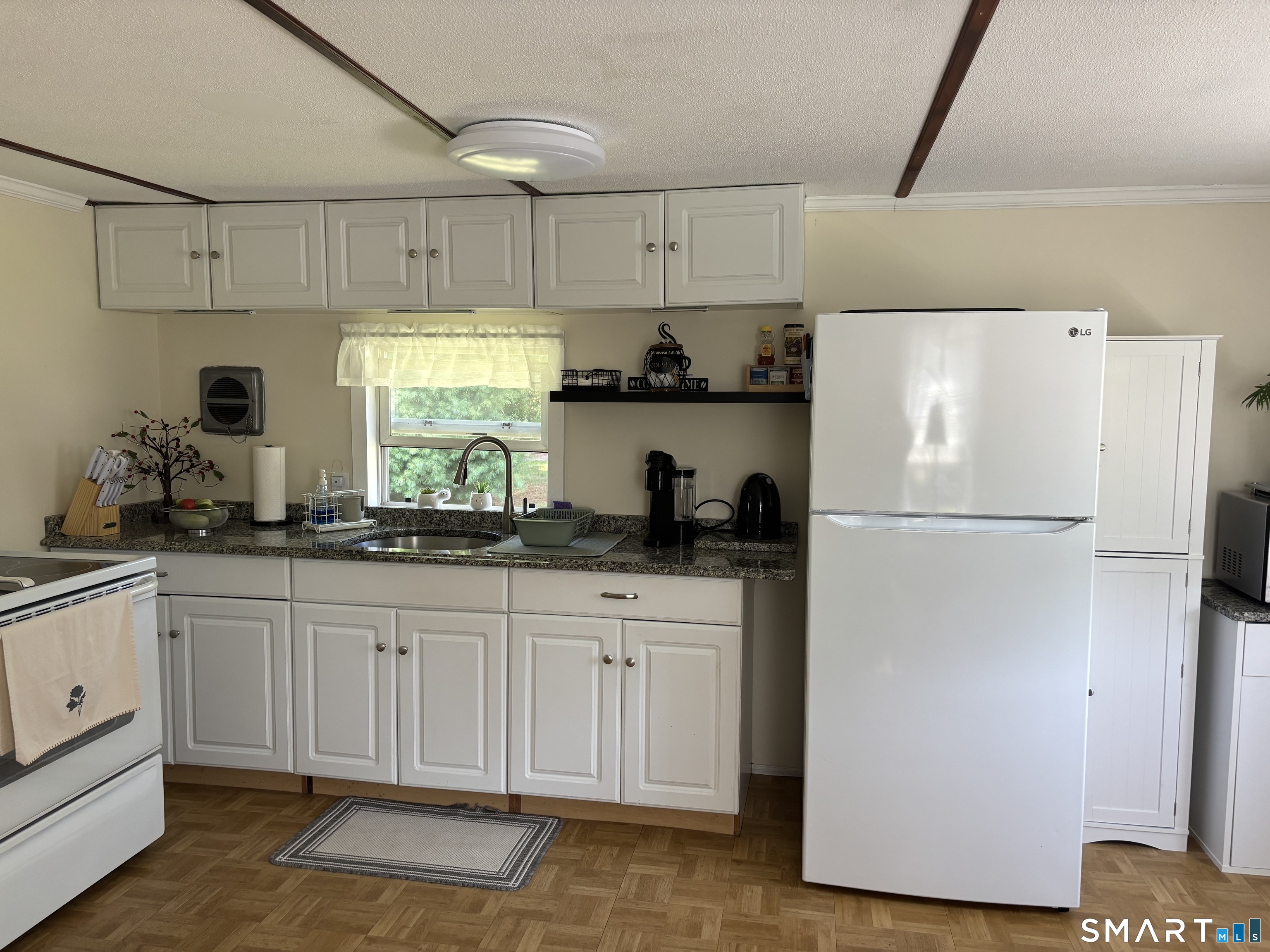 57 James Drive Property Photo 11