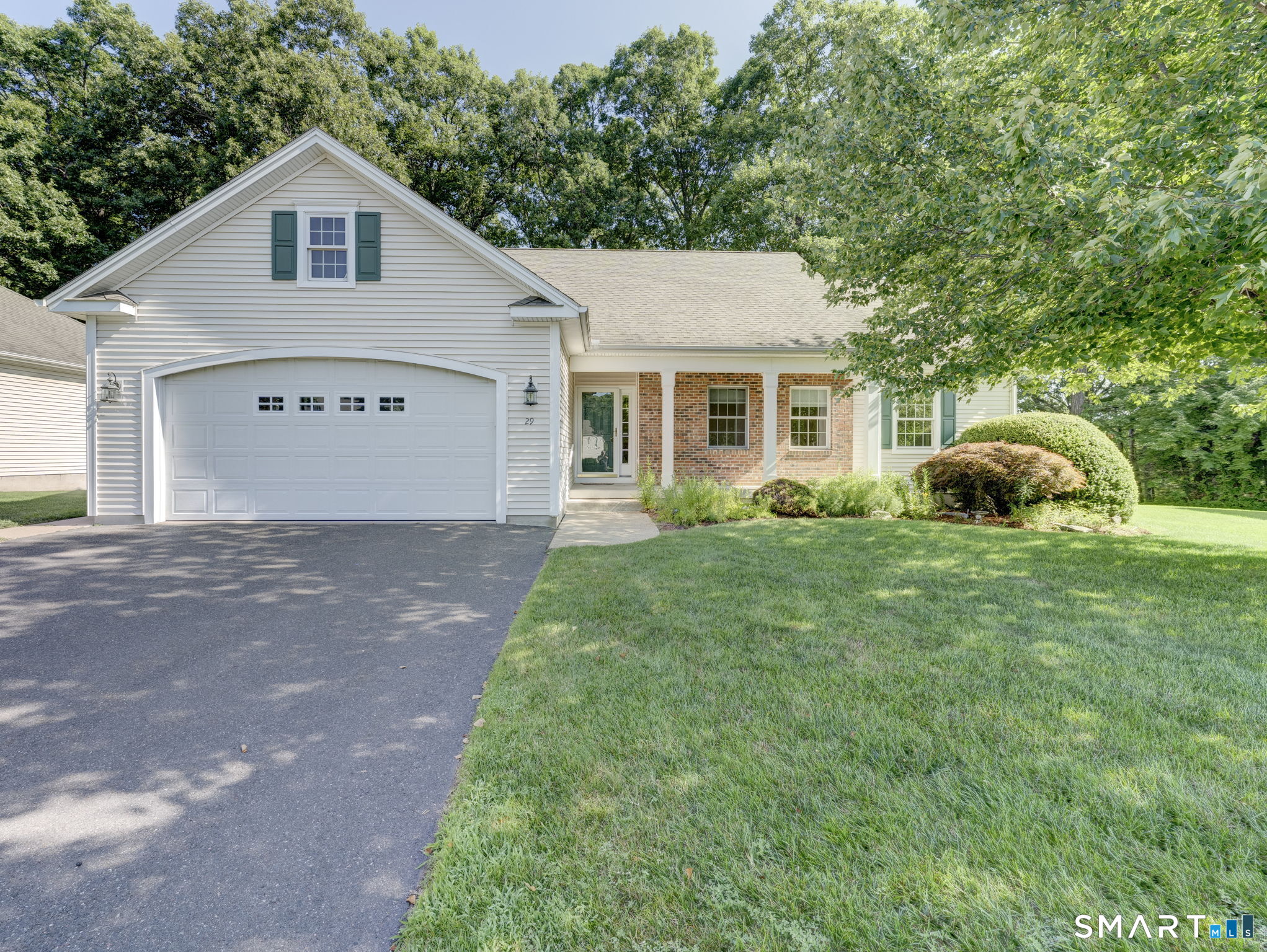 29 Cheney Lane Property Photo 1
