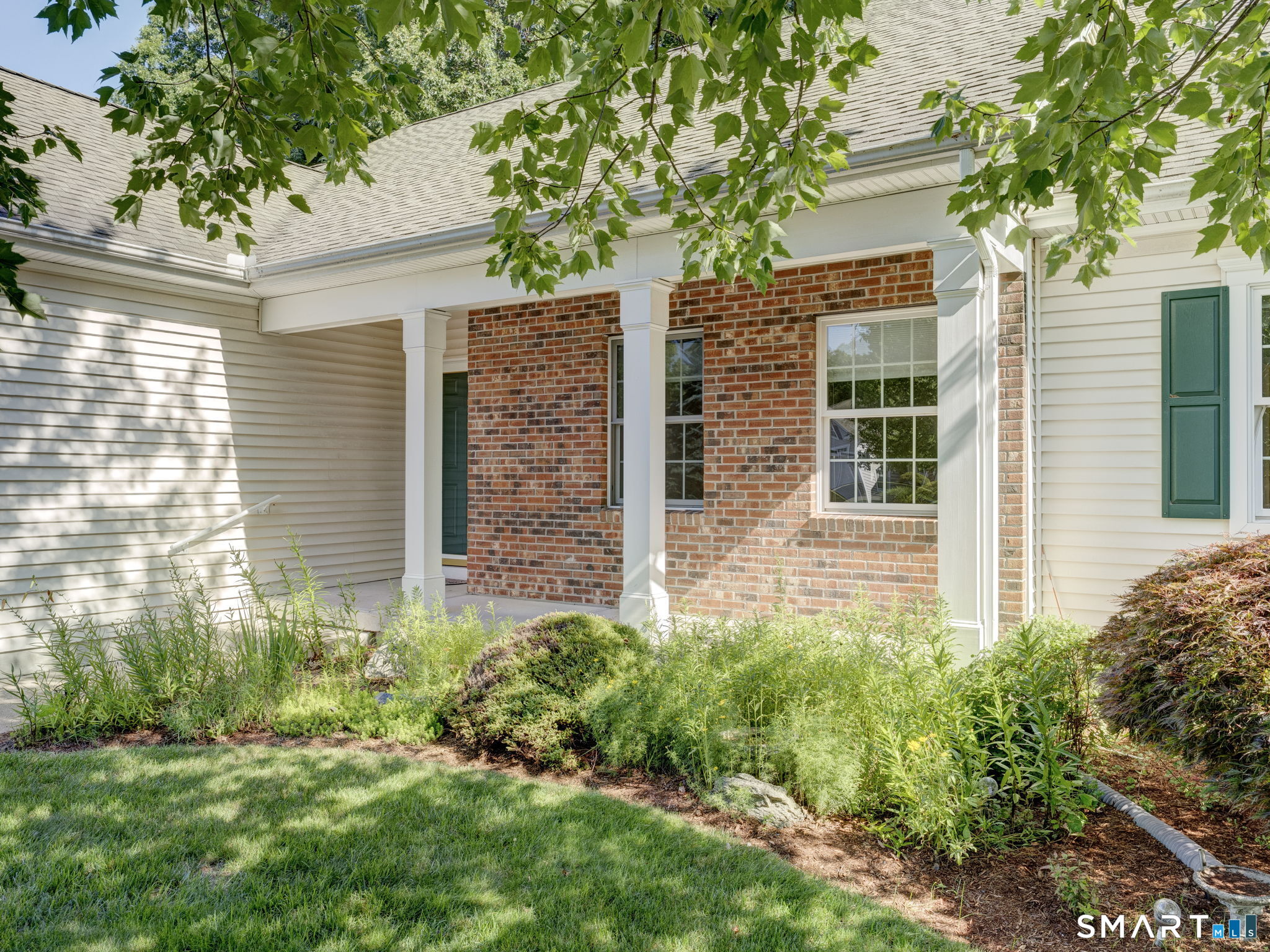 29 Cheney Lane Property Photo 2