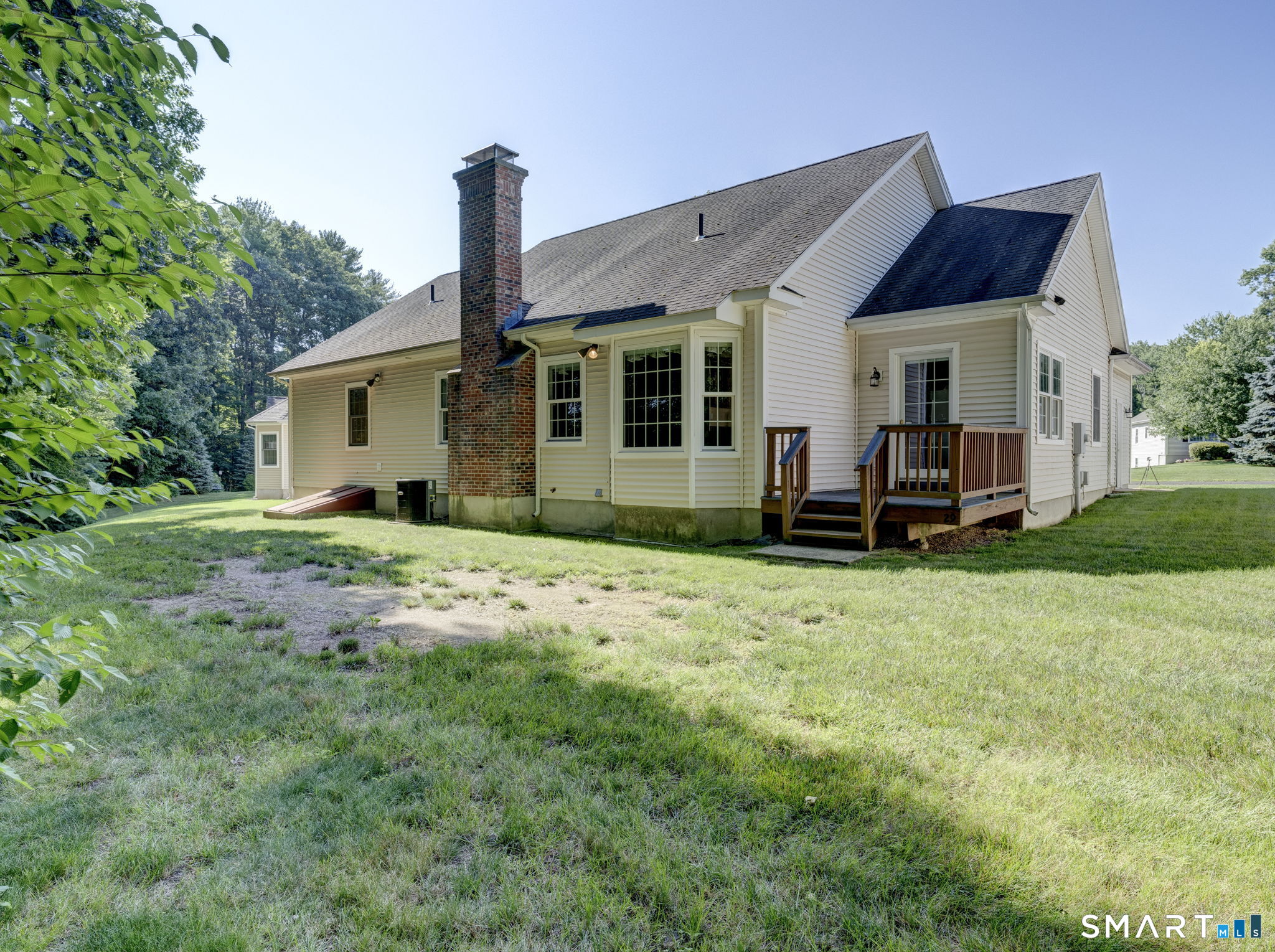 29 Cheney Lane Property Photo 4