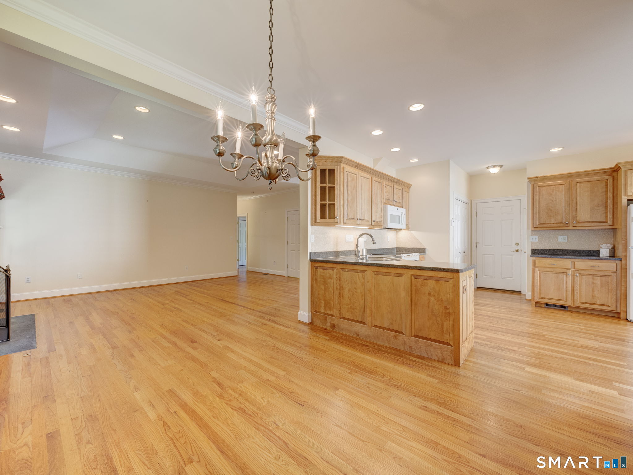 29 Cheney Lane Property Photo 13
