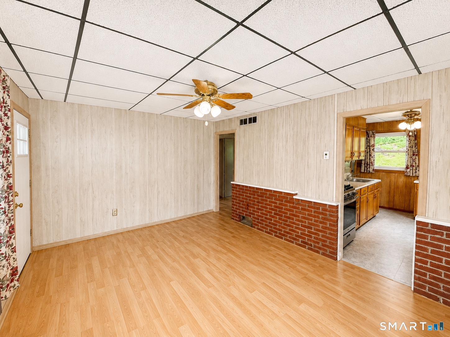 298 New Litchfield Street Property Photo 8