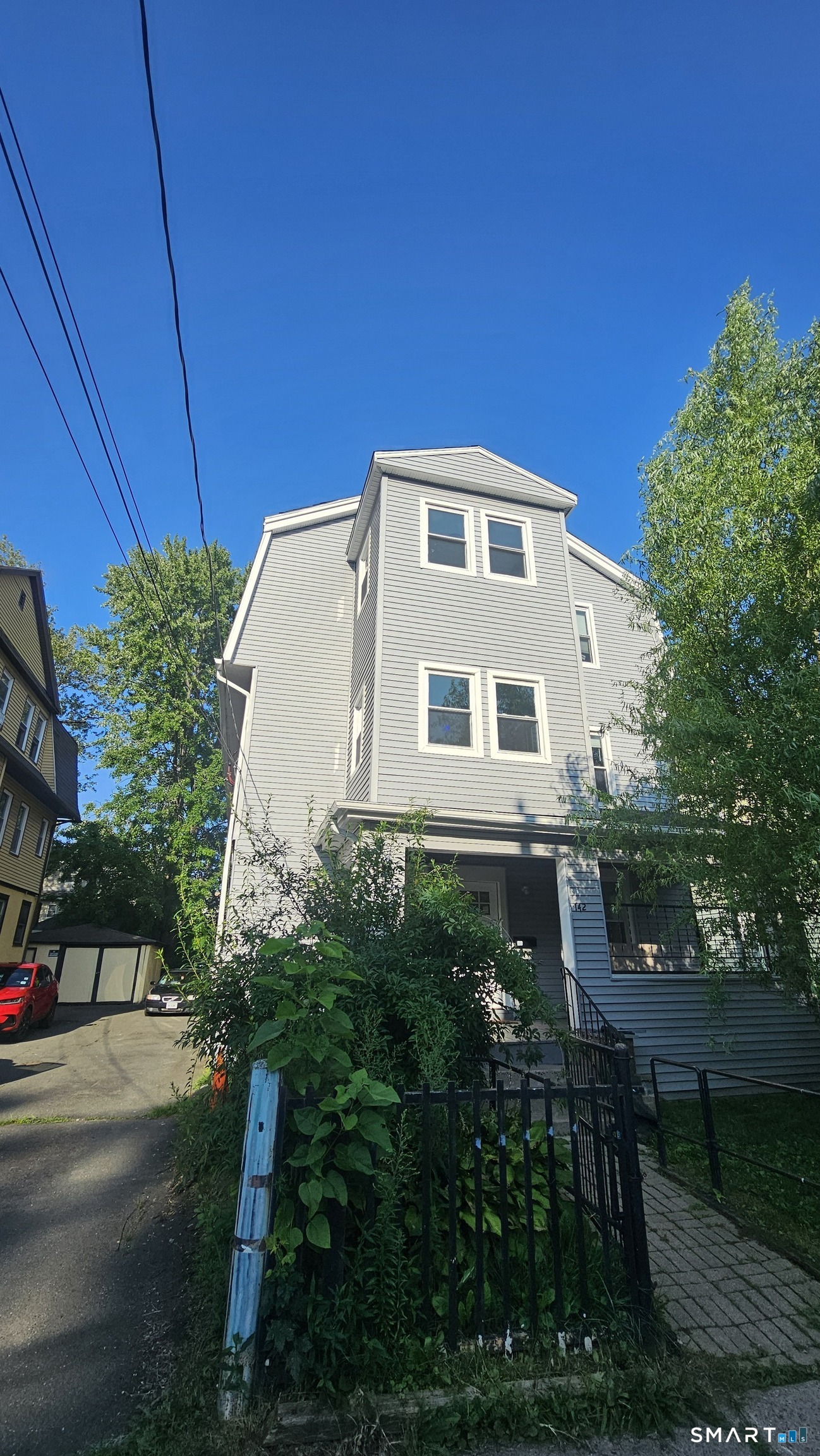 142-144 Adams 3 Street Property Photo 1