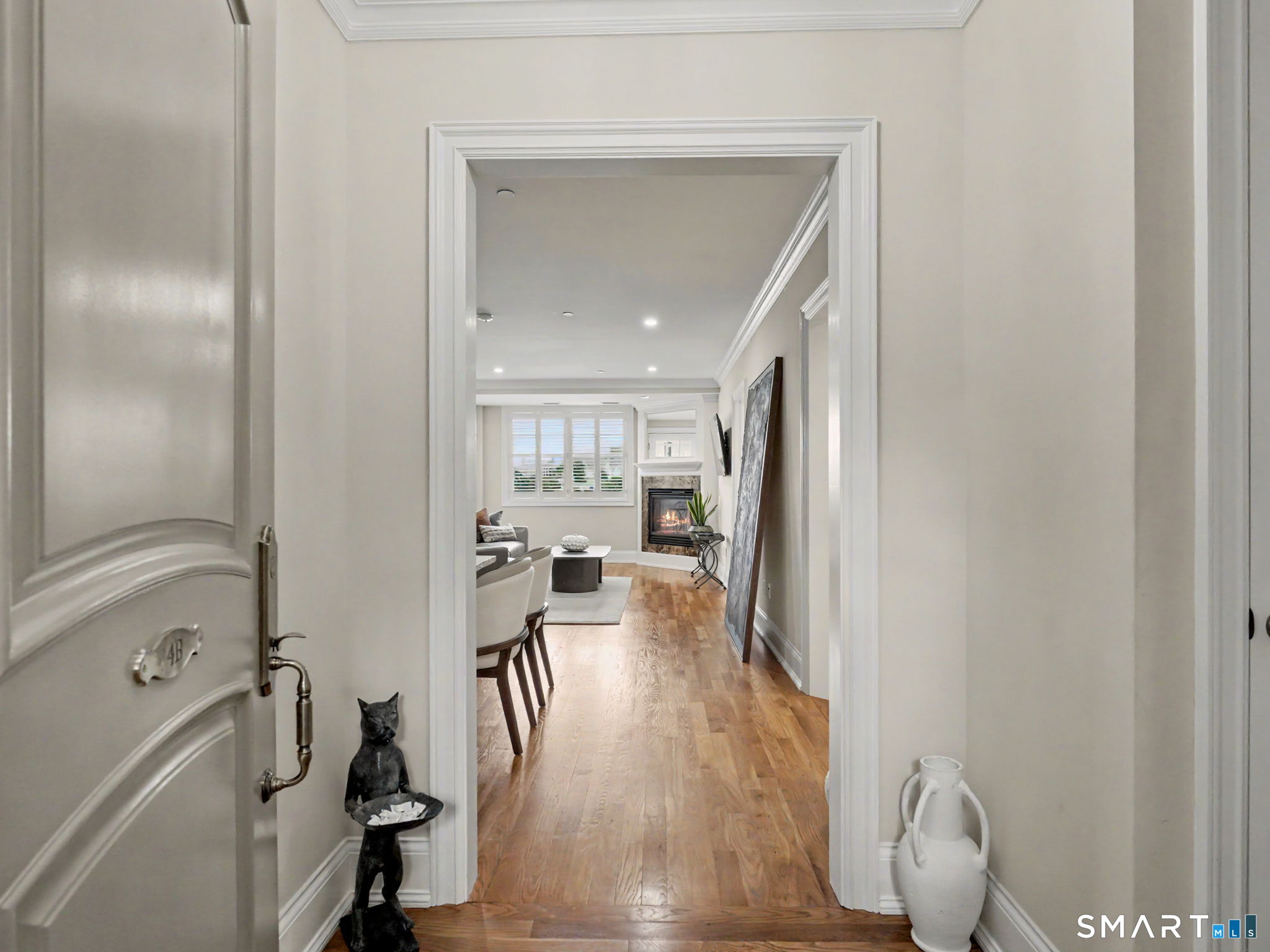 136 East 4b Avenue Property Photo 2