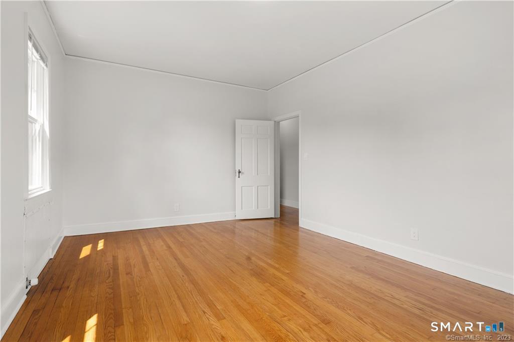 684 Farmington B6 Avenue Property Photo 20