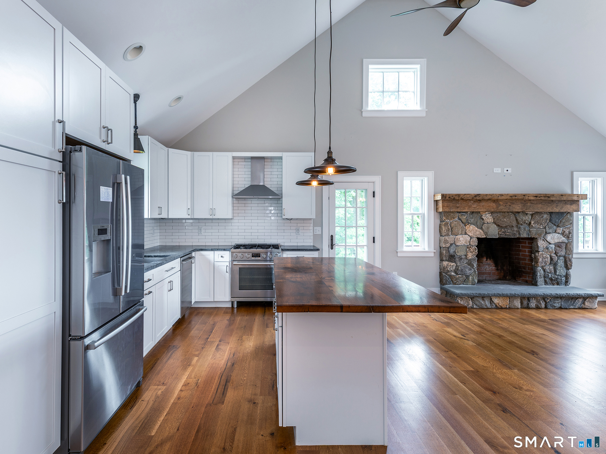 21 Hemlock Road Property Photo 9