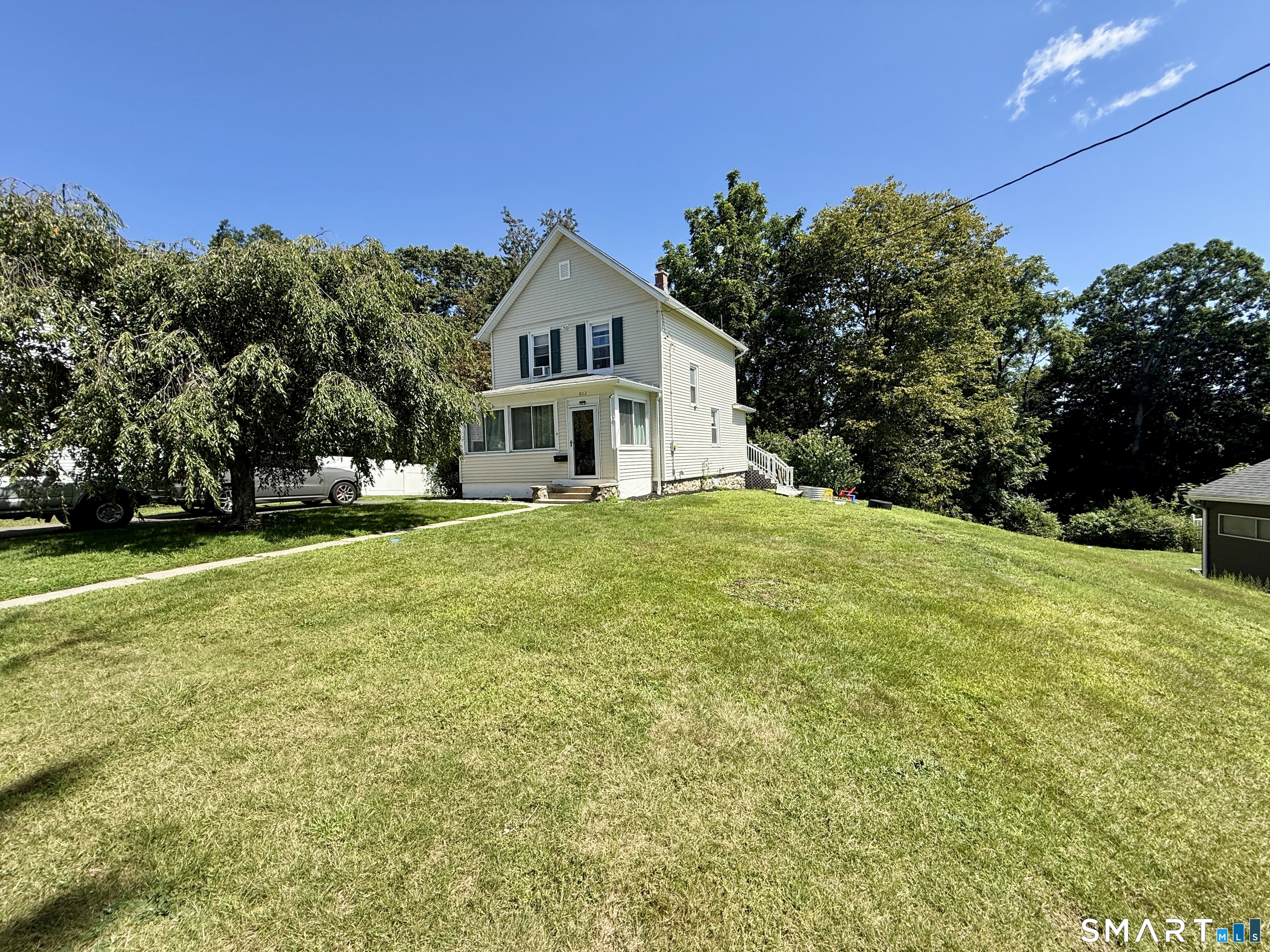 802 Bunker Hill Avenue Property Photo 1