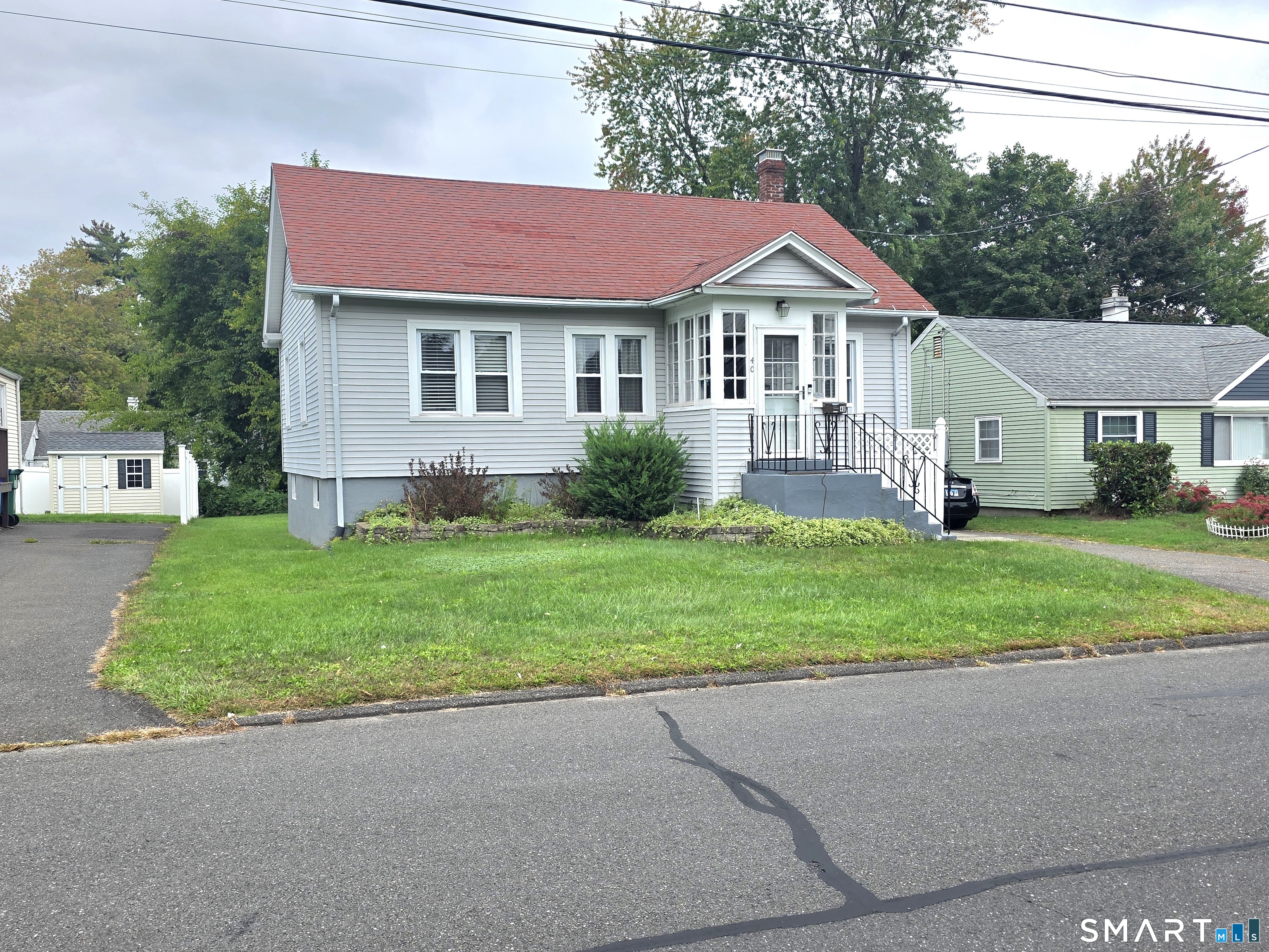 40 Englewood Avenue Property Photo 1