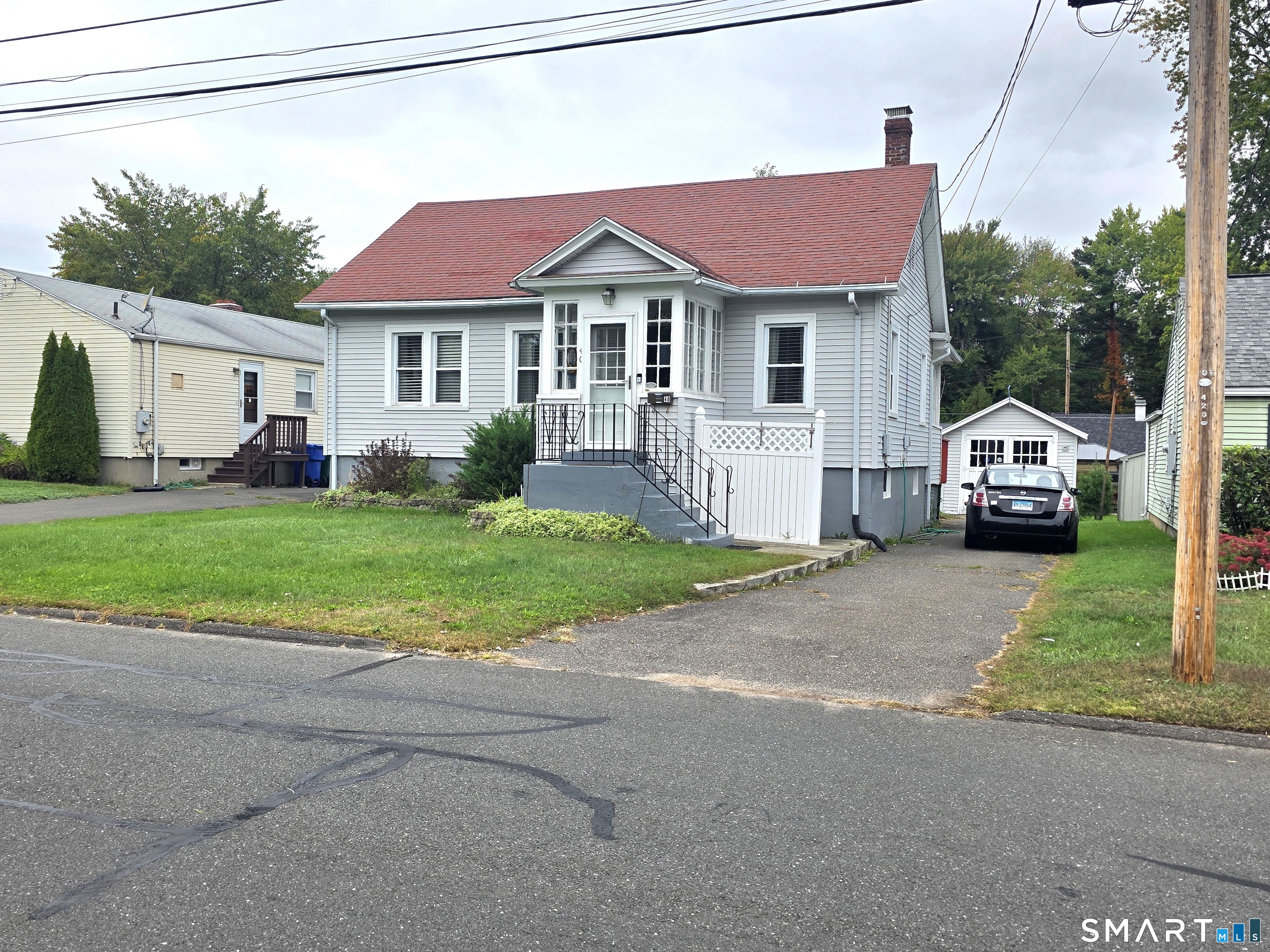 40 Englewood Avenue Property Photo 2