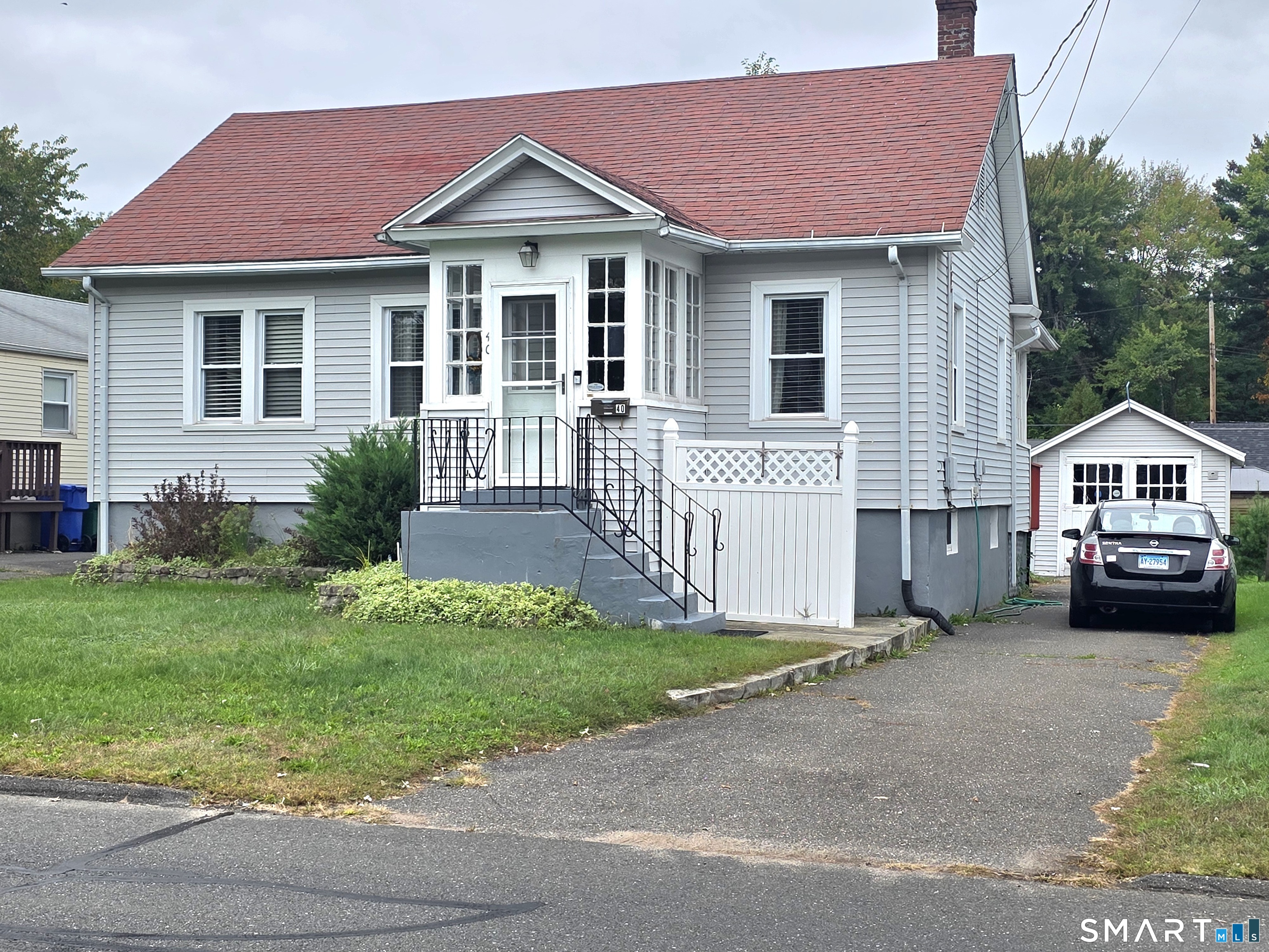 40 Englewood Avenue Property Photo 3