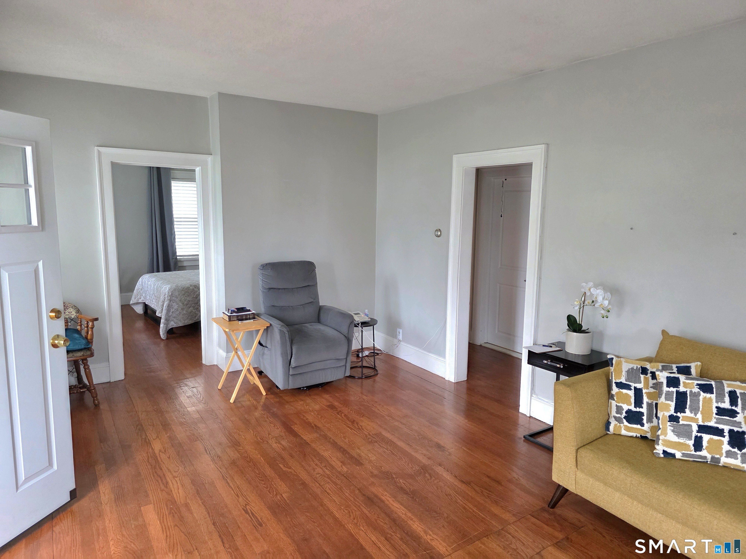 40 Englewood Avenue Property Photo 9