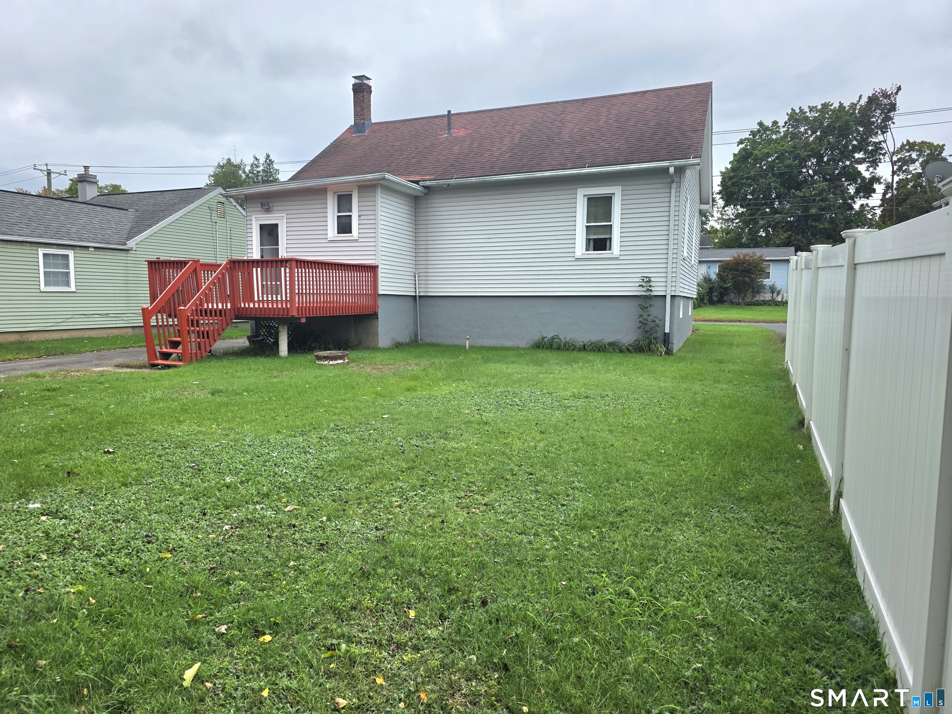 40 Englewood Avenue Property Photo 18