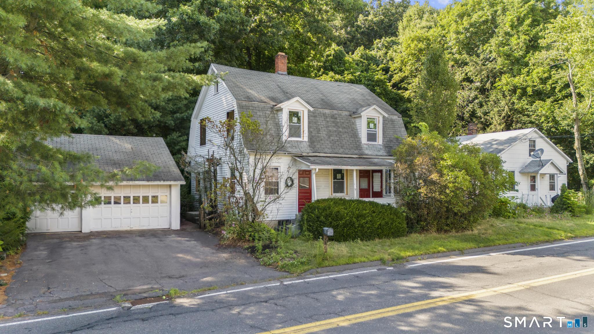 41 Old Farms Road Property Photo 2