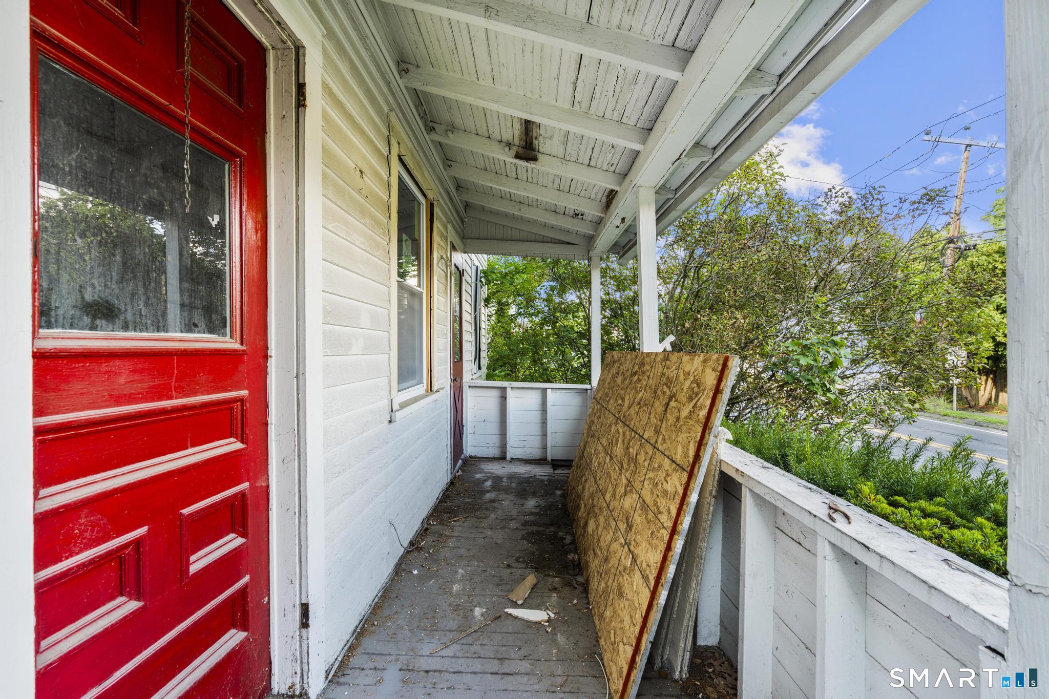 41 Old Farms Road Property Photo 14