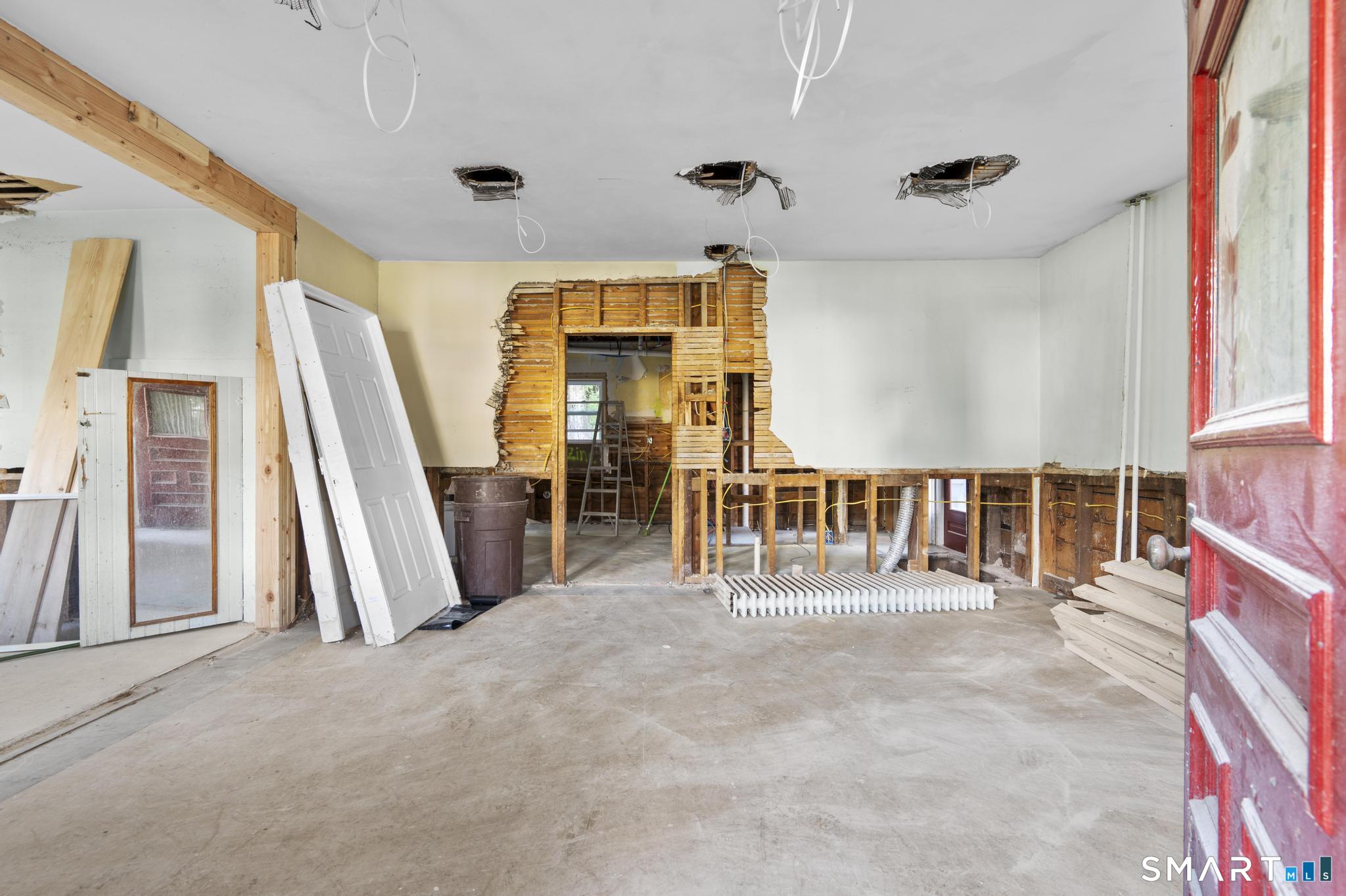 41 Old Farms Road Property Photo 15