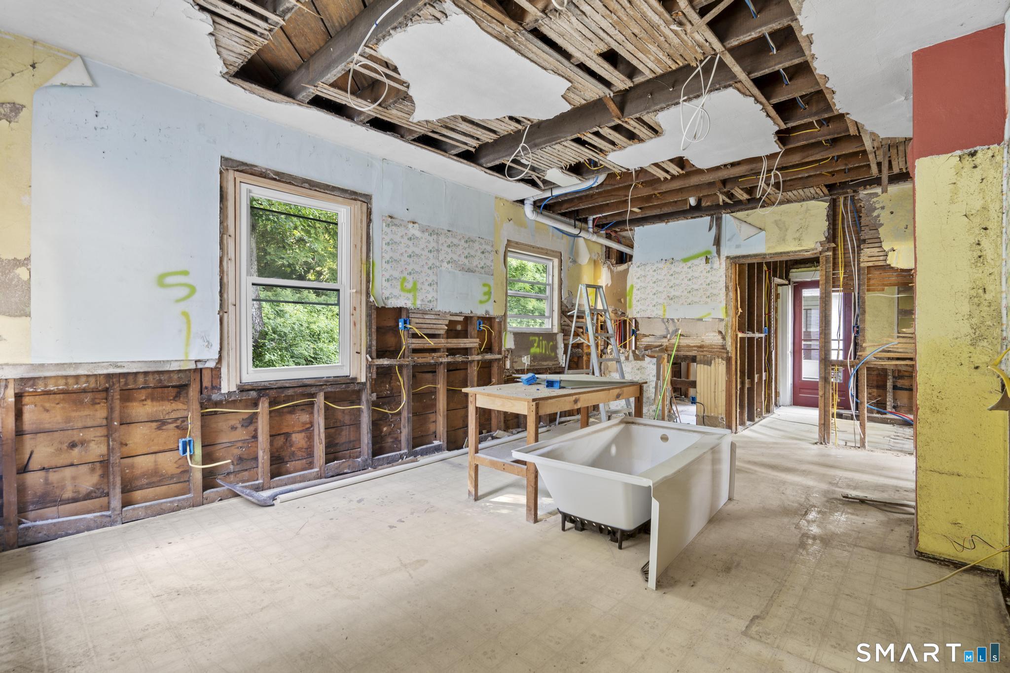 41 Old Farms Road Property Photo 22