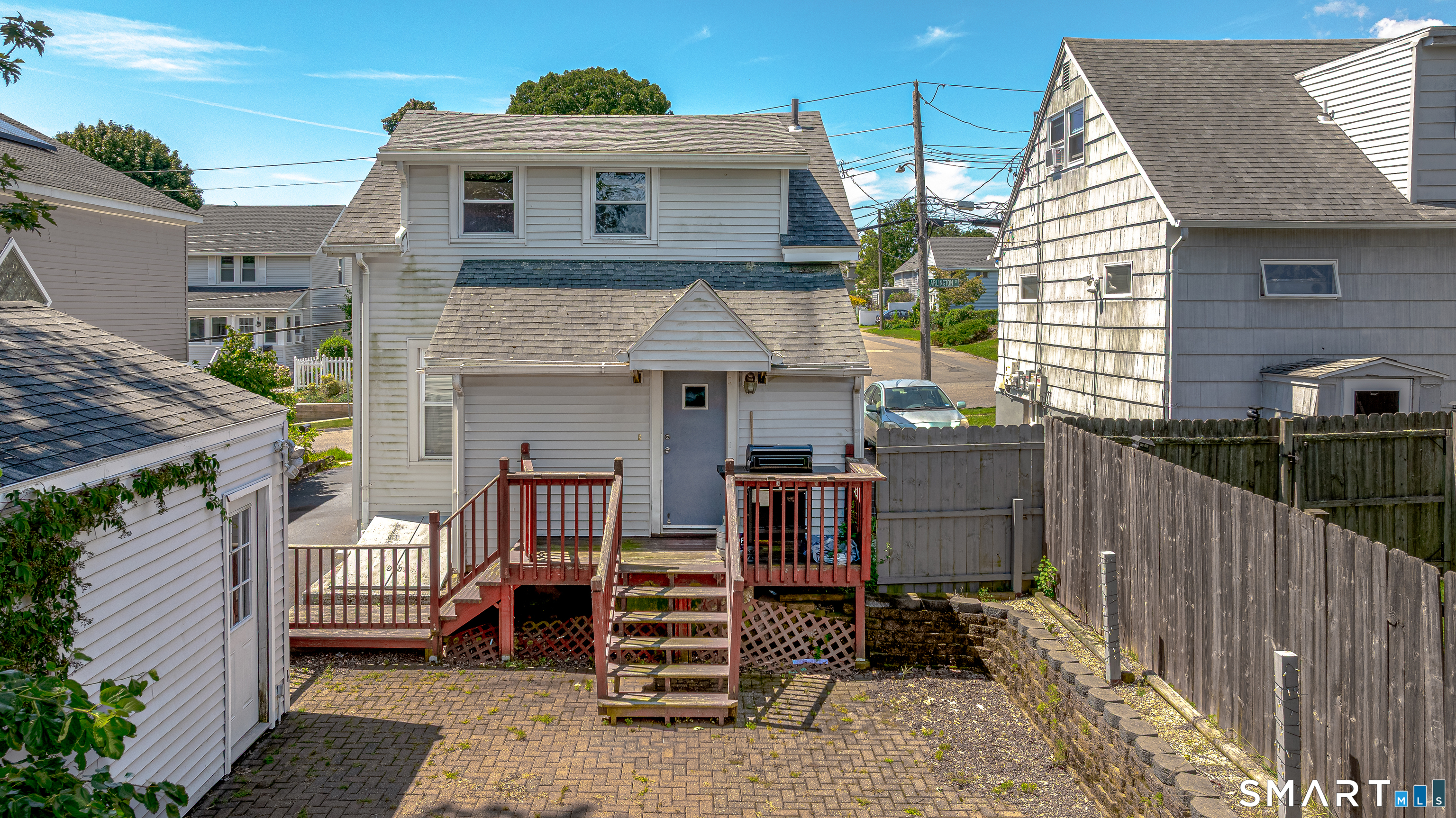 111 Arlington Street Property Photo 3