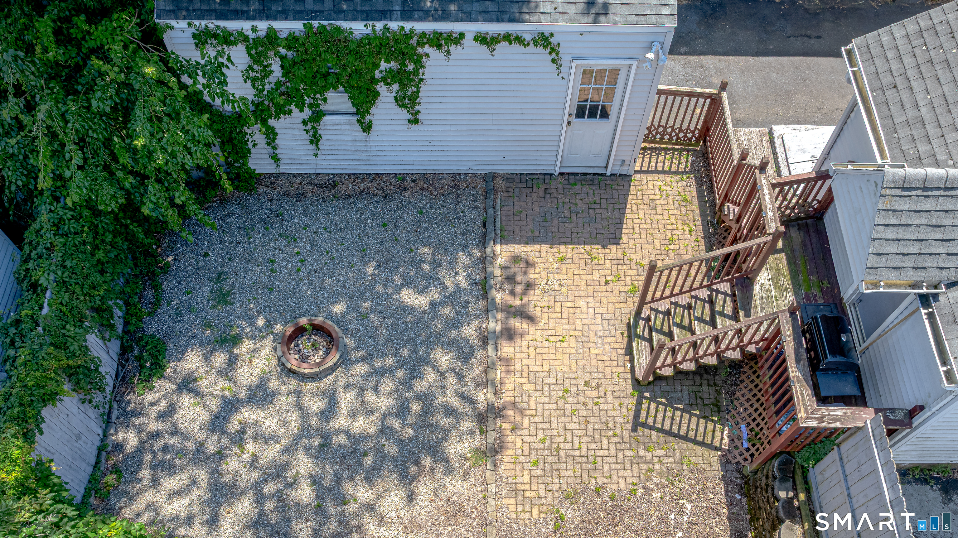 111 Arlington Street Property Photo 6