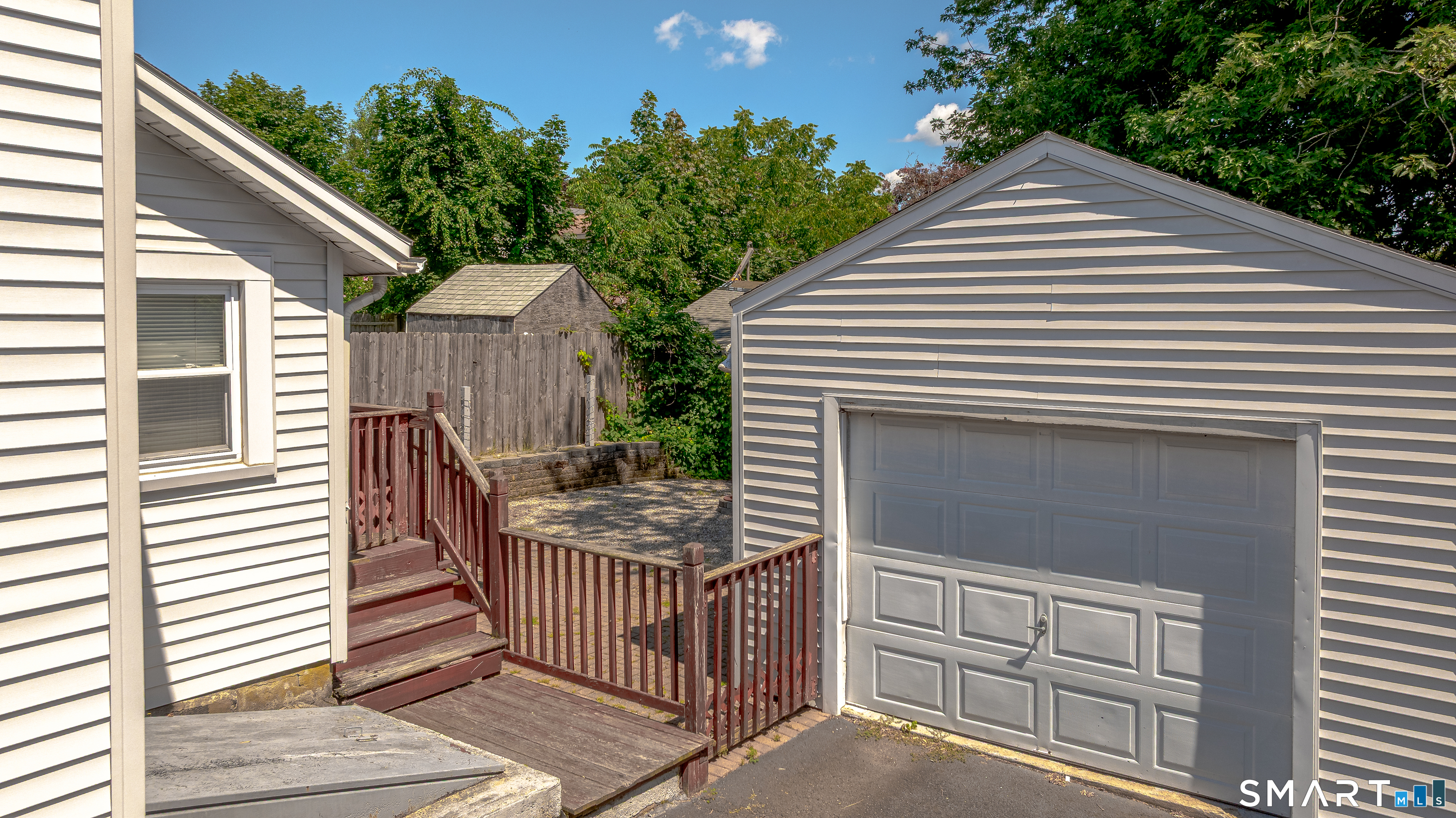 111 Arlington Street Property Photo 7