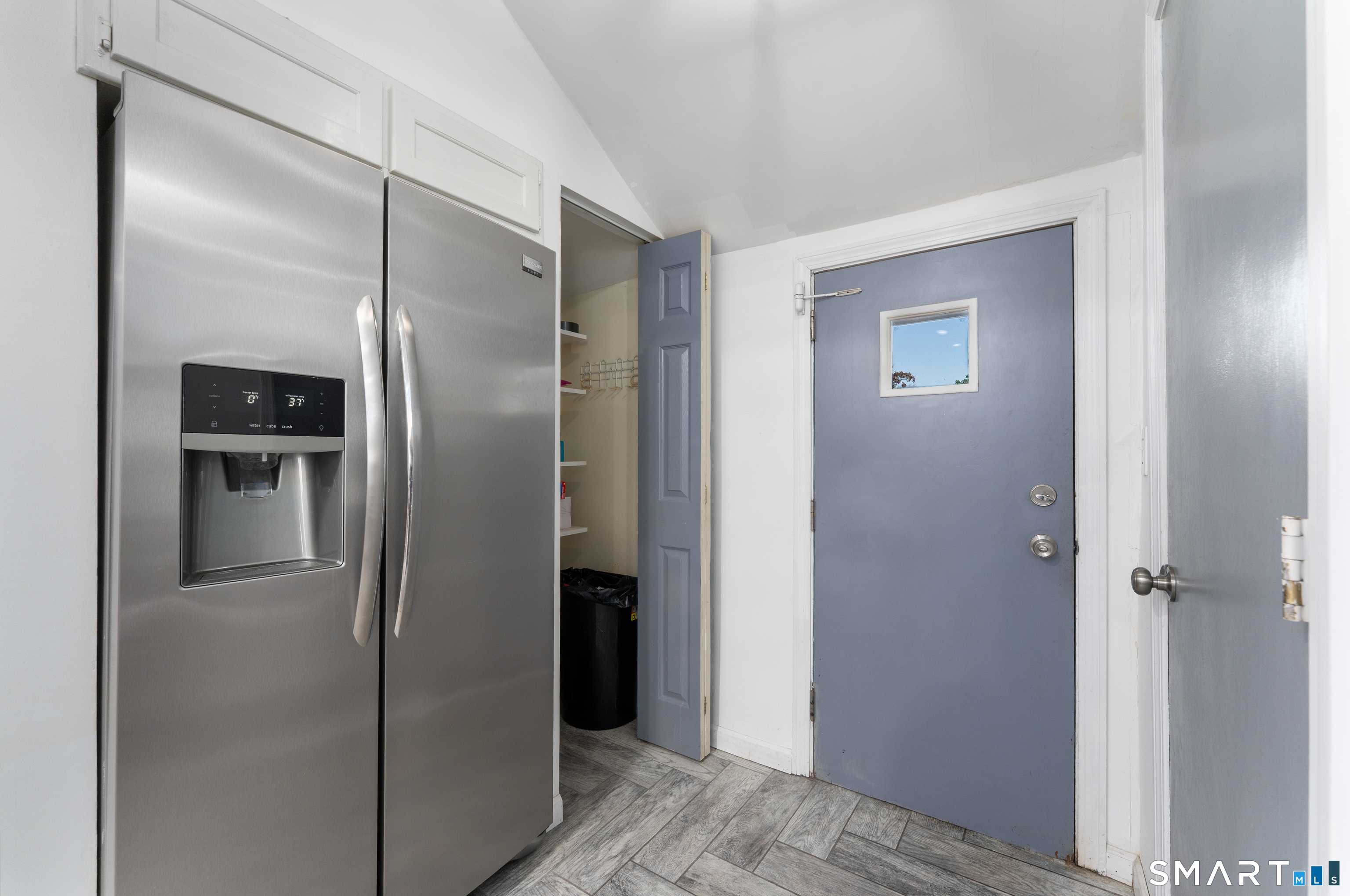 111 Arlington Street Property Photo 21