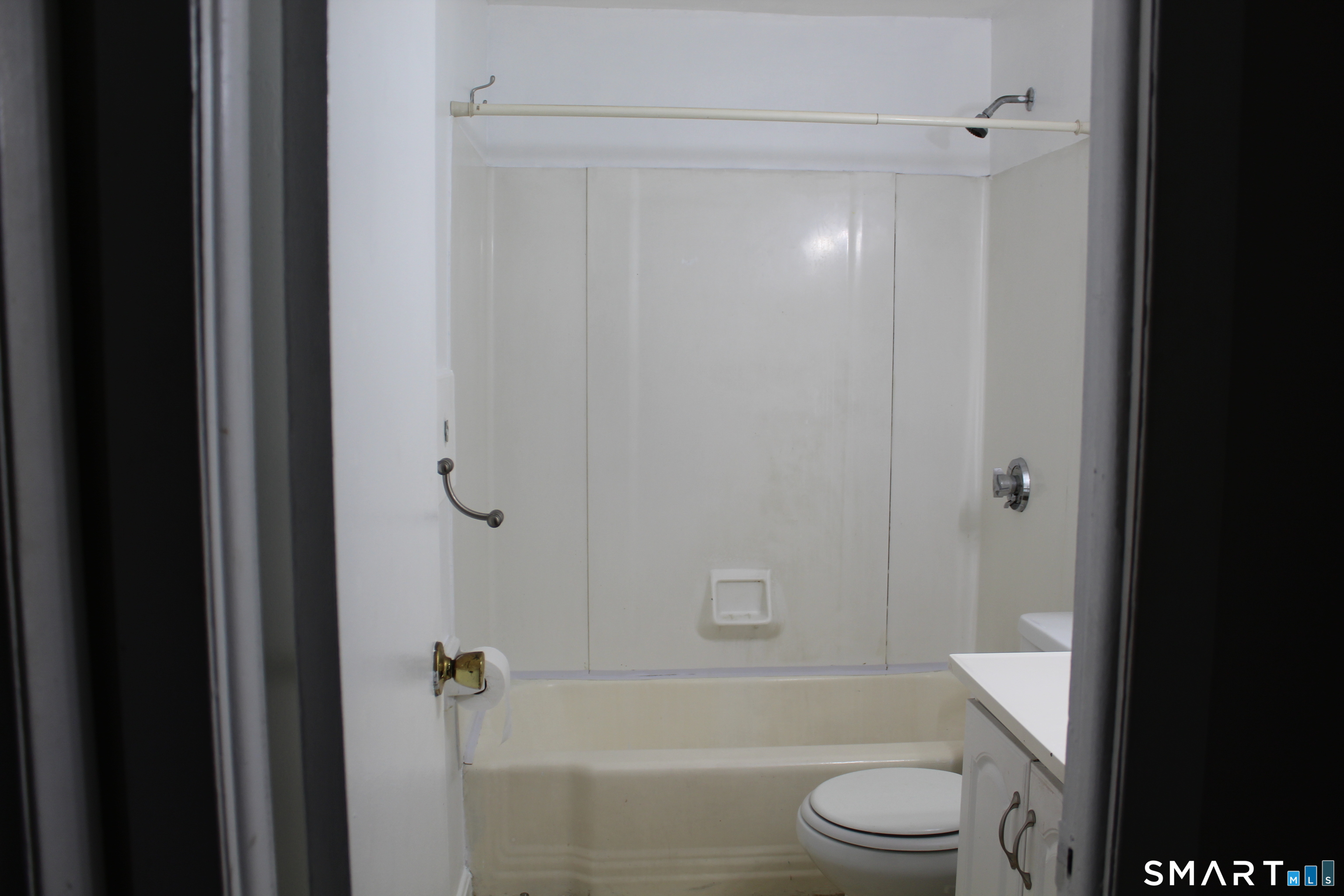 120 Gallup 2c Hill Property Photo 15