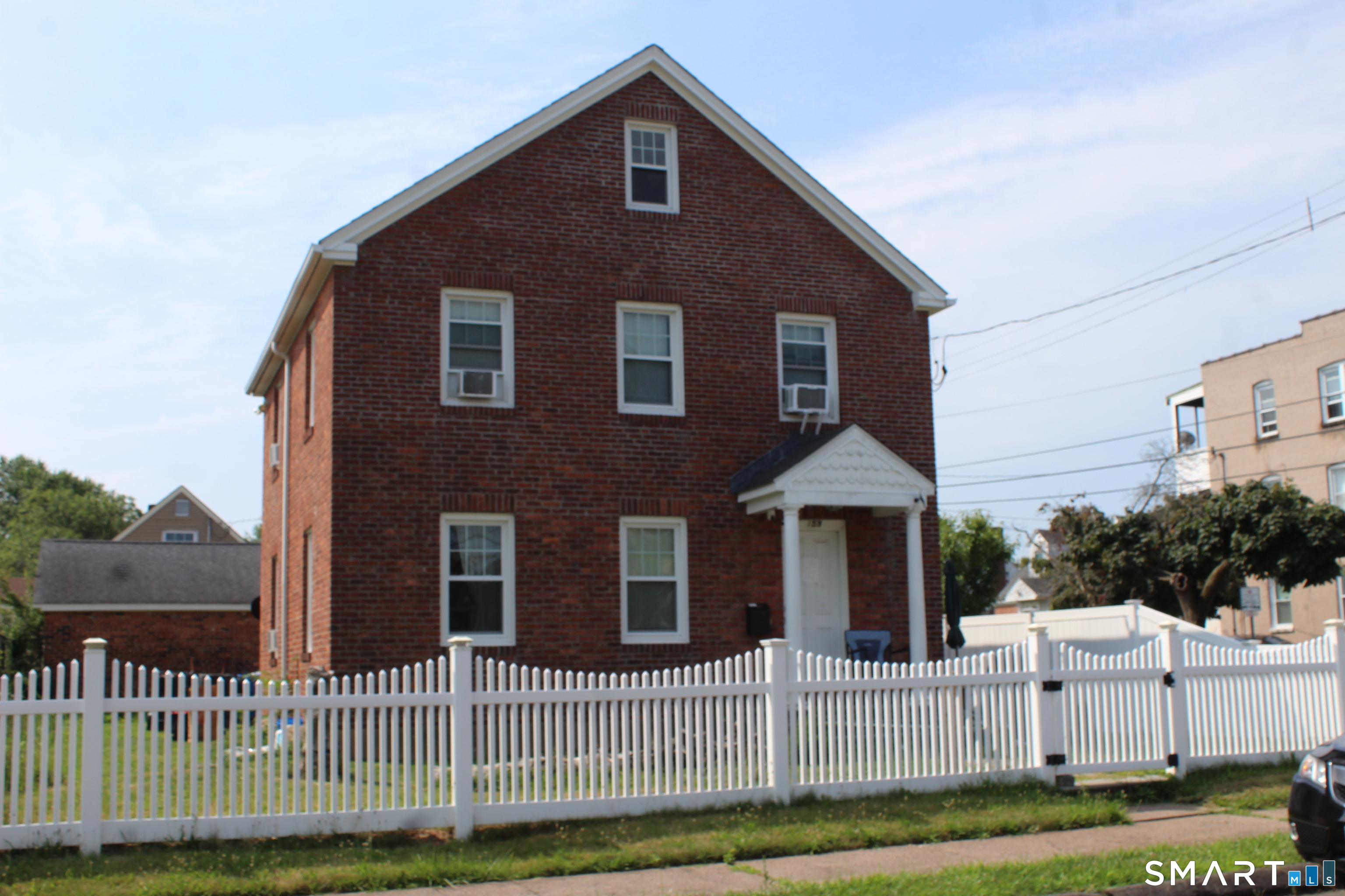 159 Roosevelt Street Property Photo 1