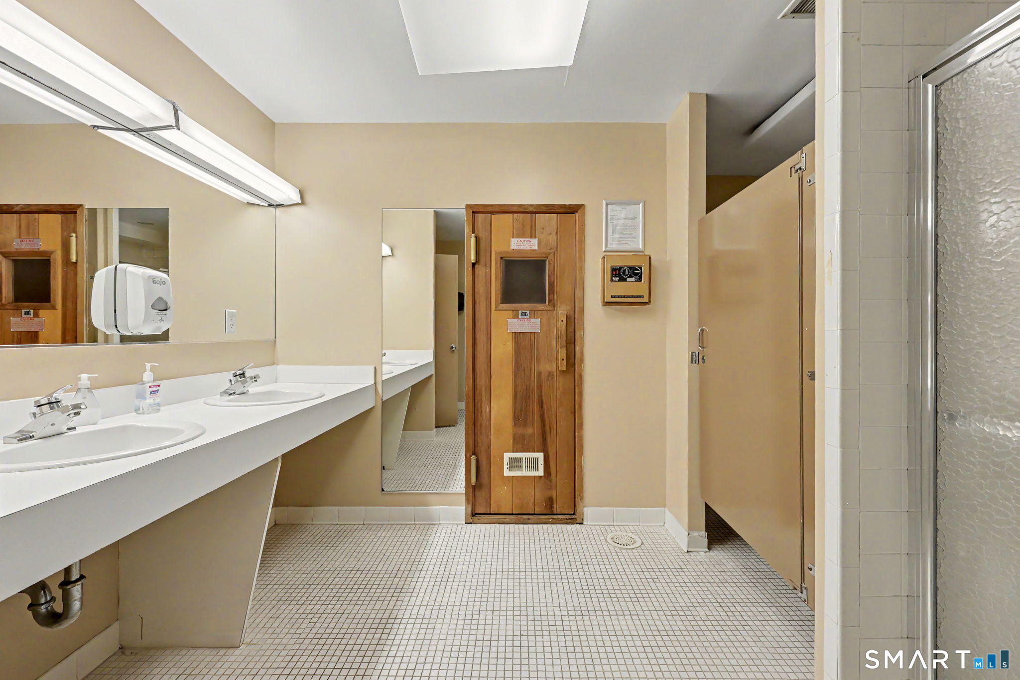 1633 Washington 3f Boulevard Property Photo 23