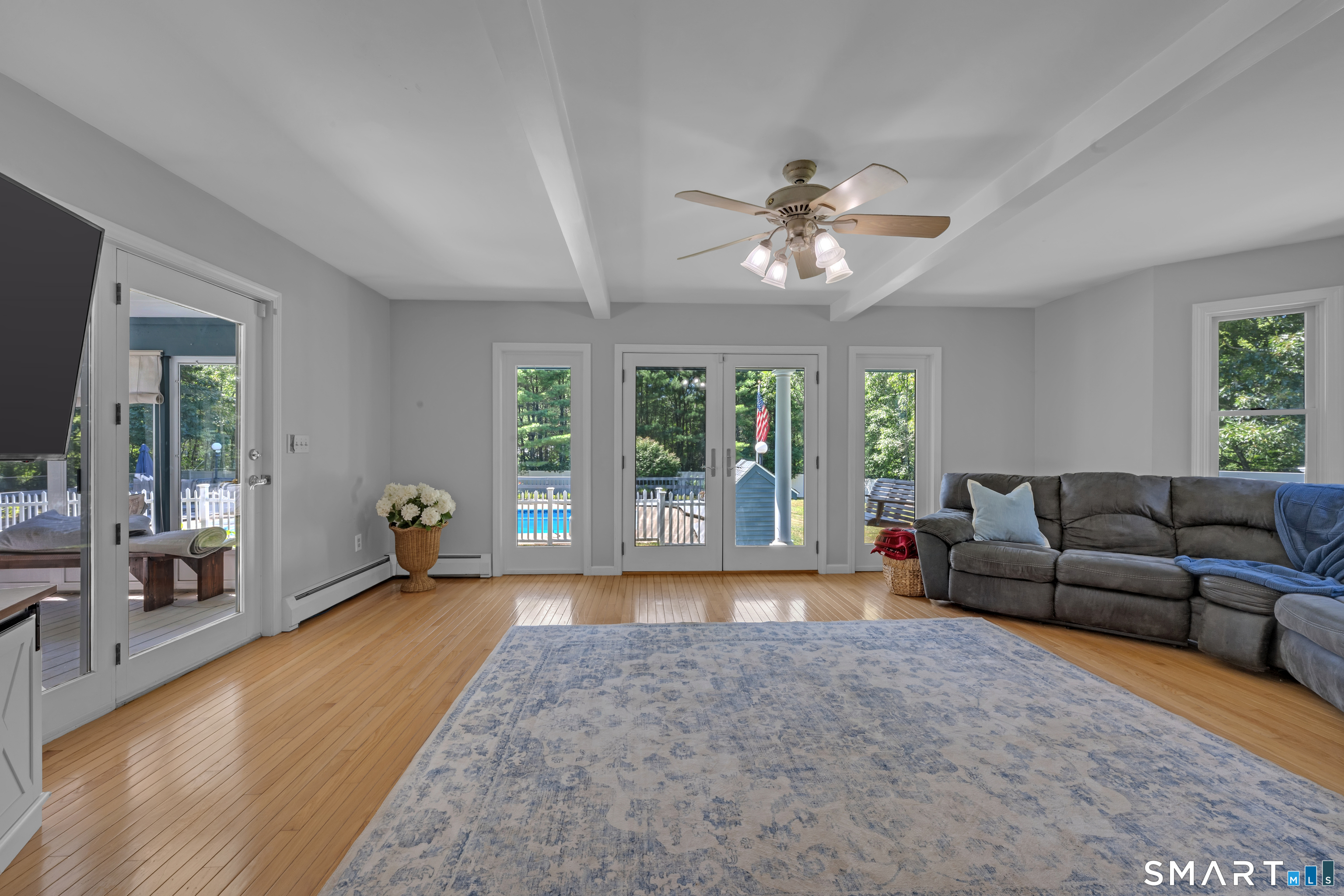 71 Rhode Island Line Road Property Photo 6