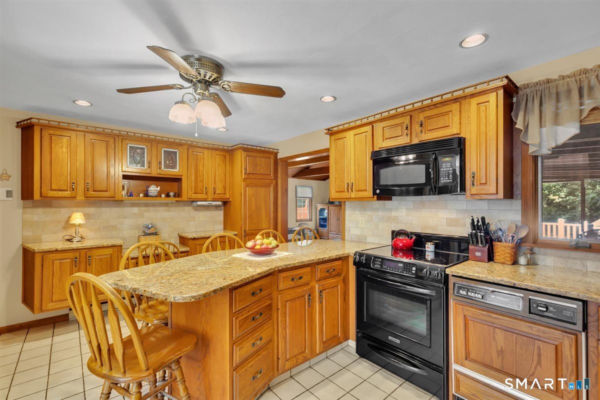 28 Centerbrook Road Property Photo 8