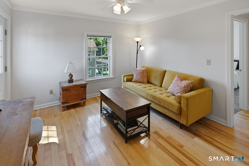 2 Sterling 2 Drive Property Photo 6