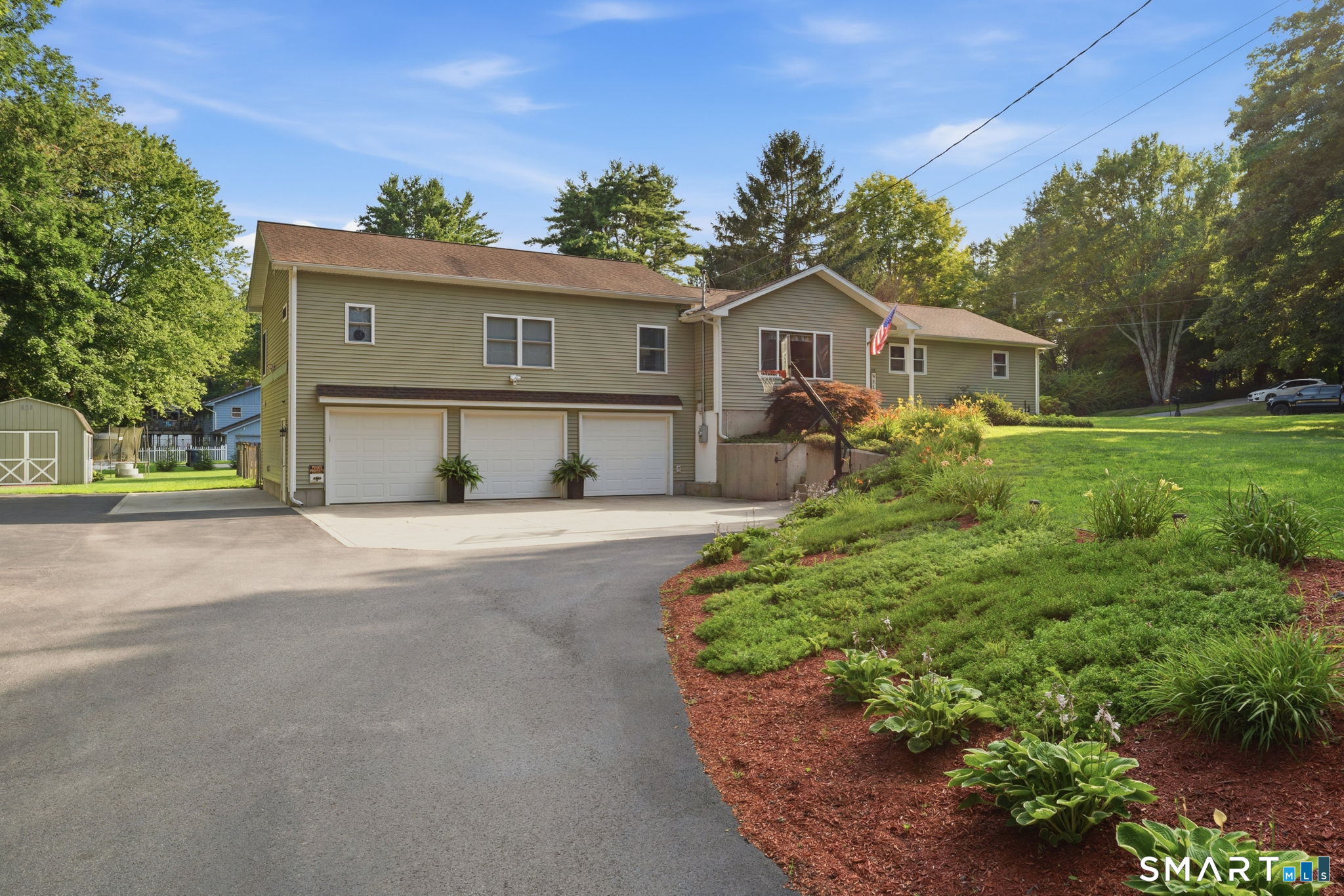 415 Jerusalem Road Property Photo 1