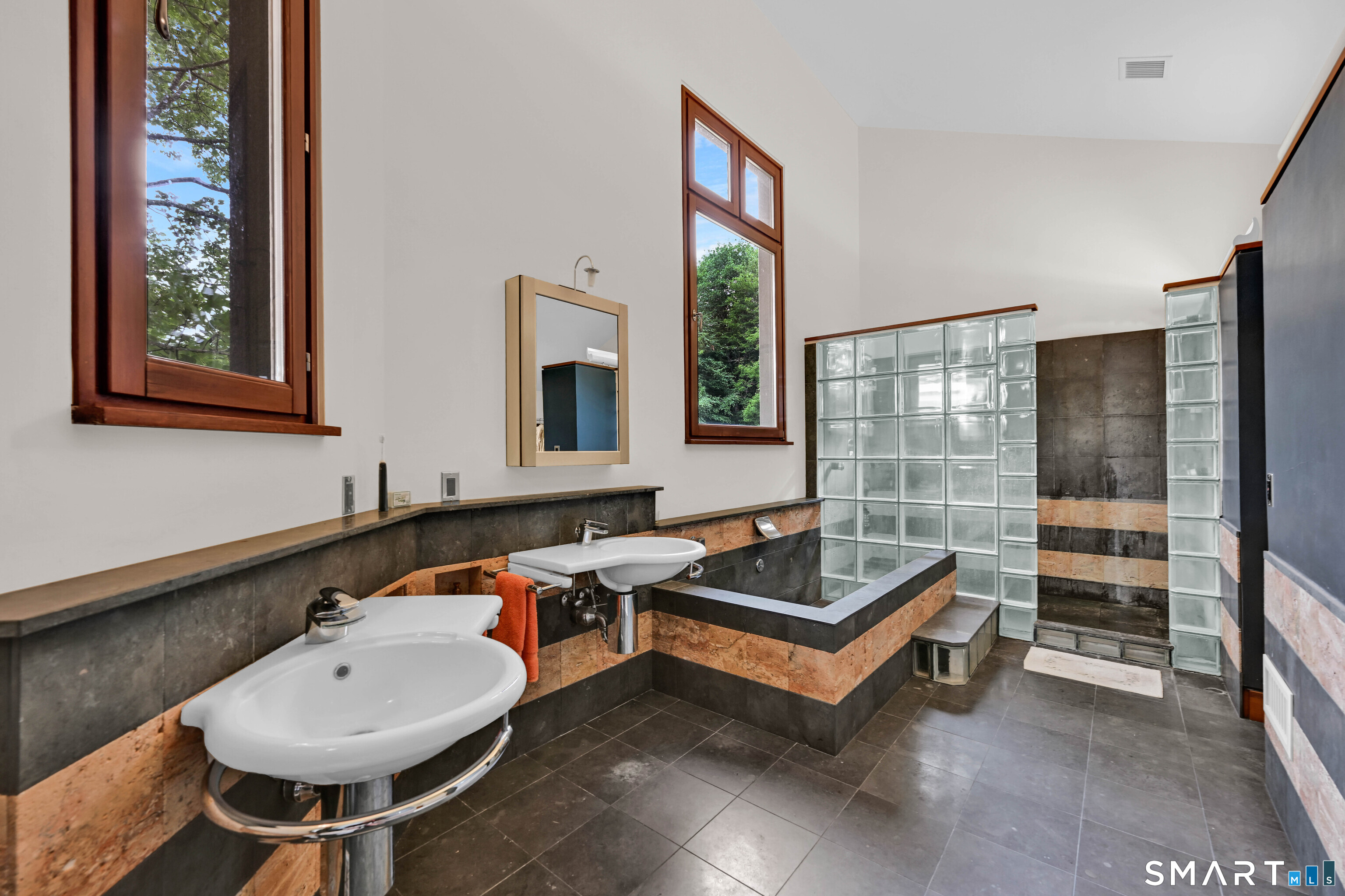 27 Ridge Road Property Photo 18