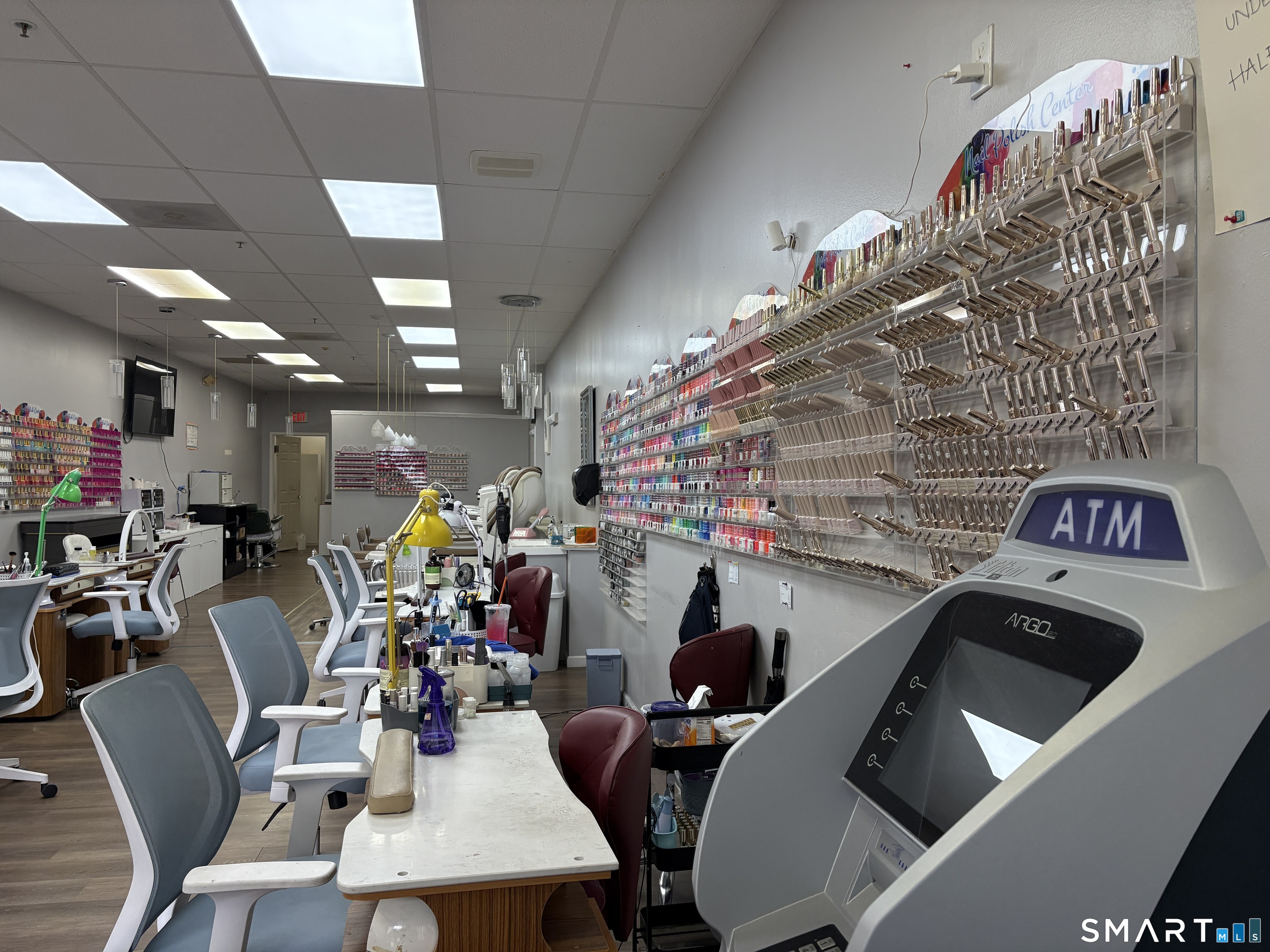 Dixwell Avenue Property Photo 10