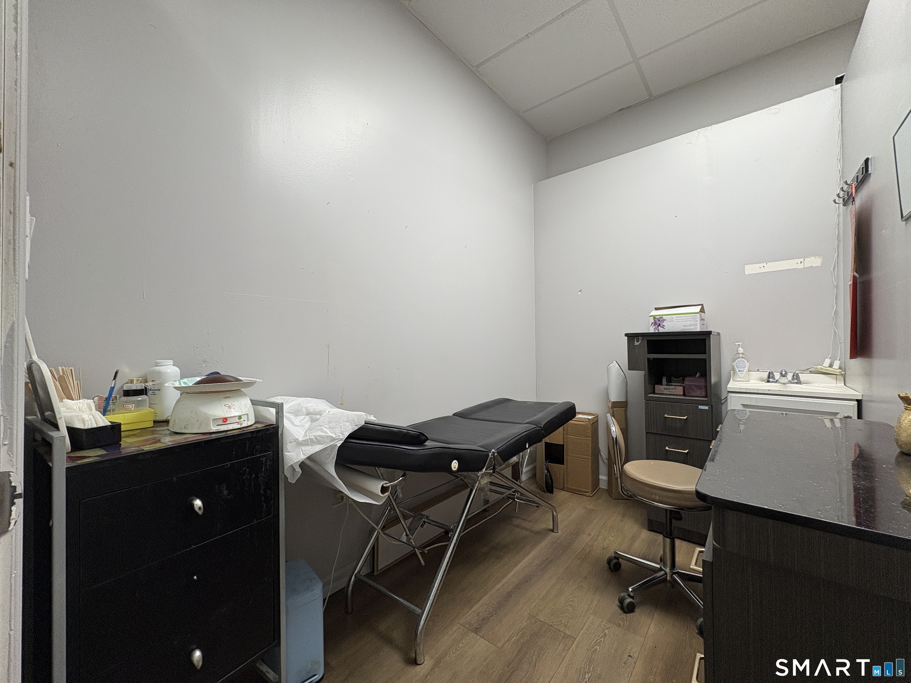 Dixwell Avenue Property Photo 30
