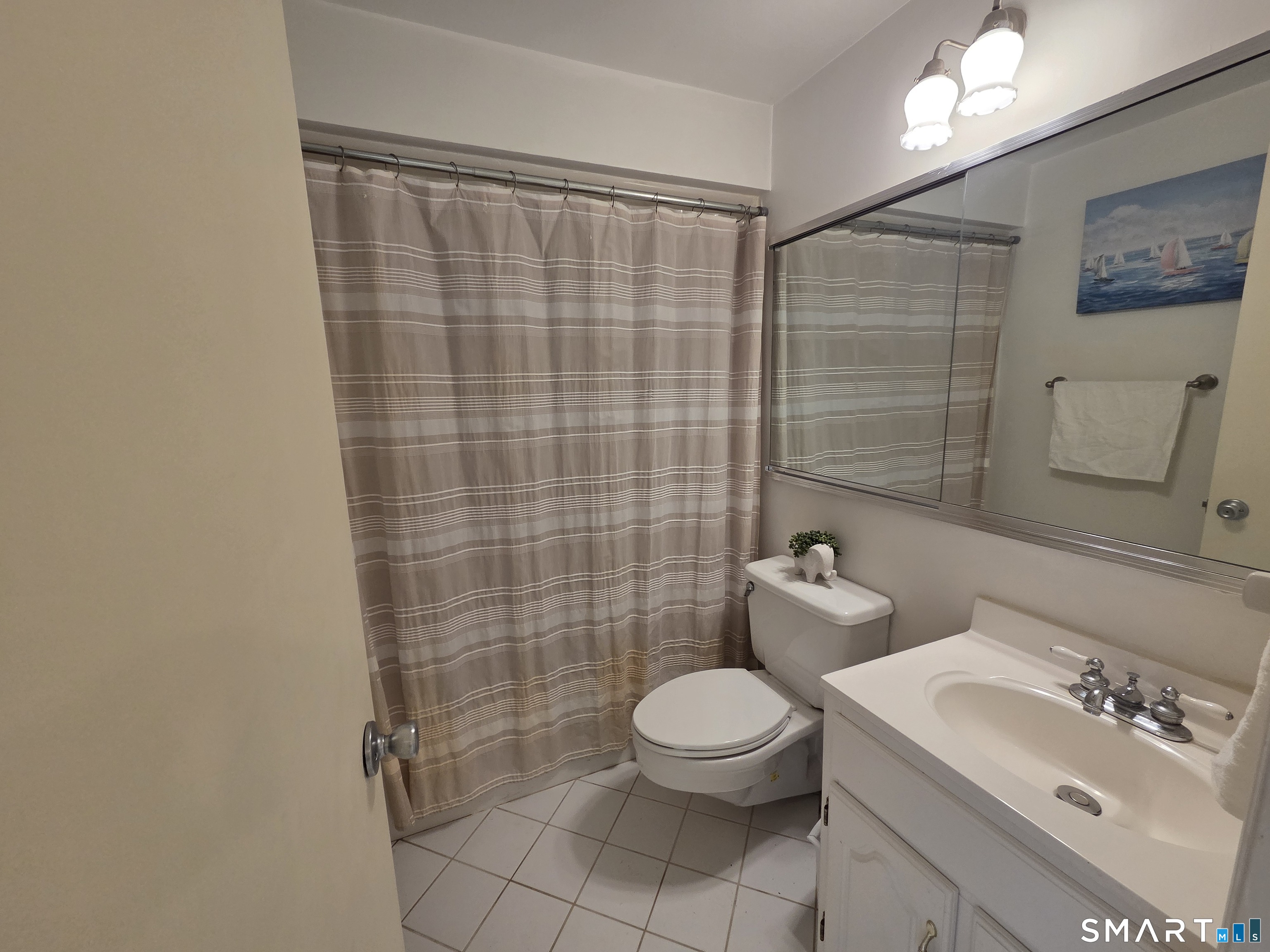 1525 Putnam East 201 Avenue Property Photo 12