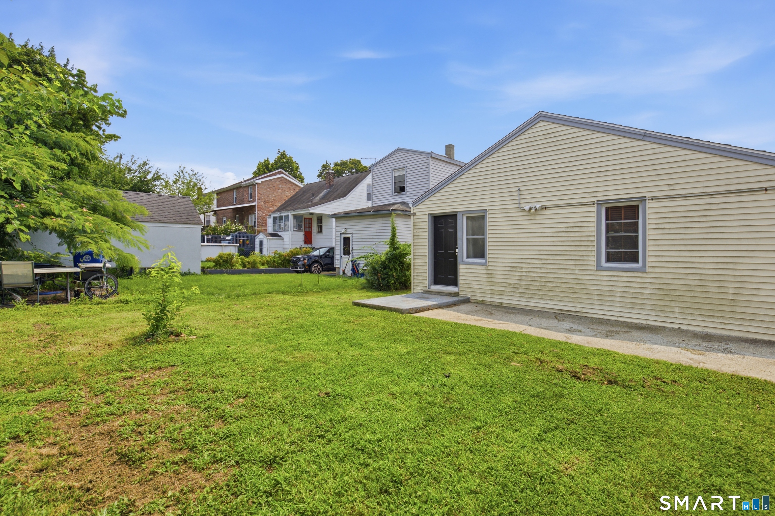 234 Hollister Street Property Photo 18