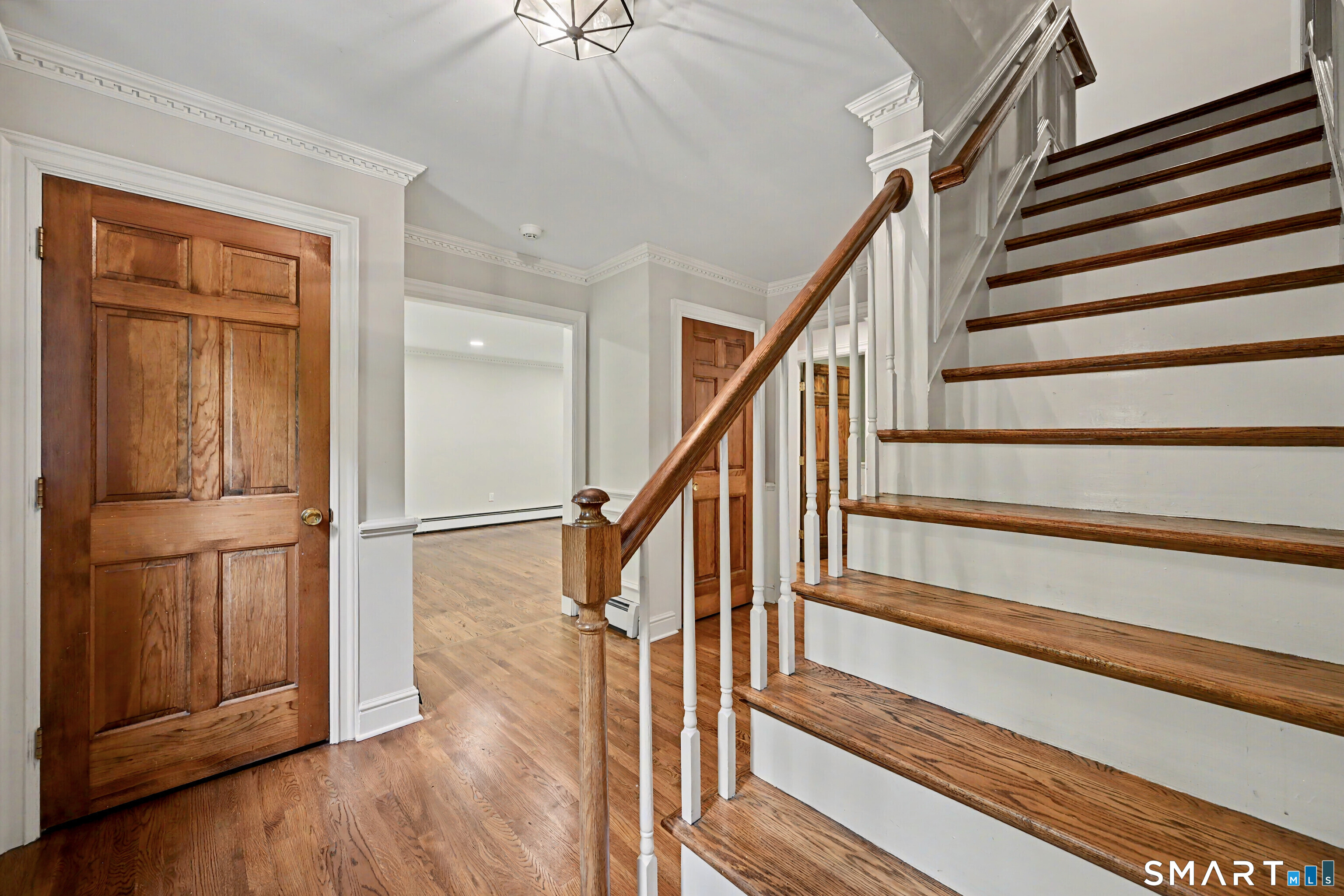 8 Indian Rock Place Property Photo 17